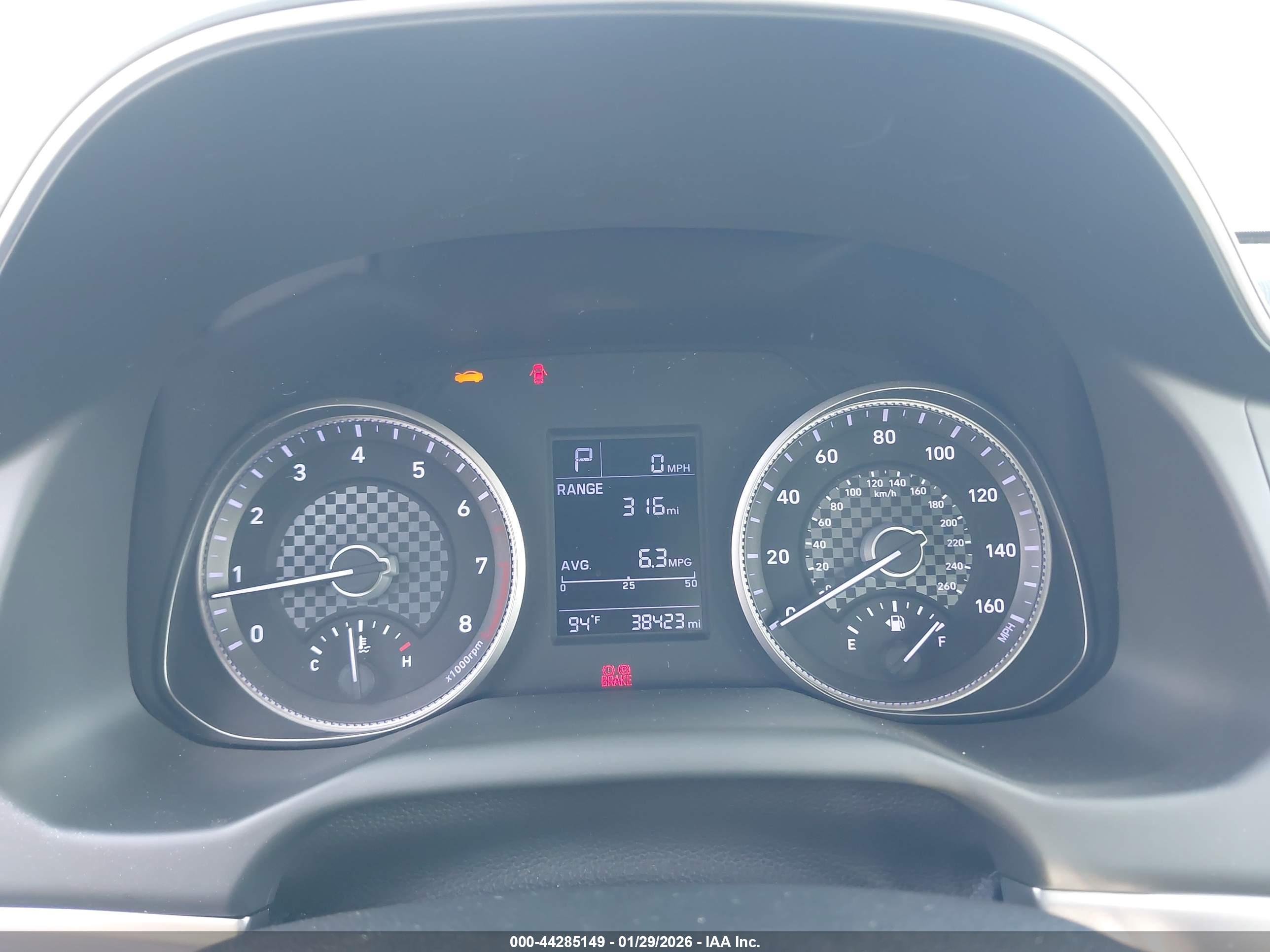HYUNDAI ELANTRA image 7