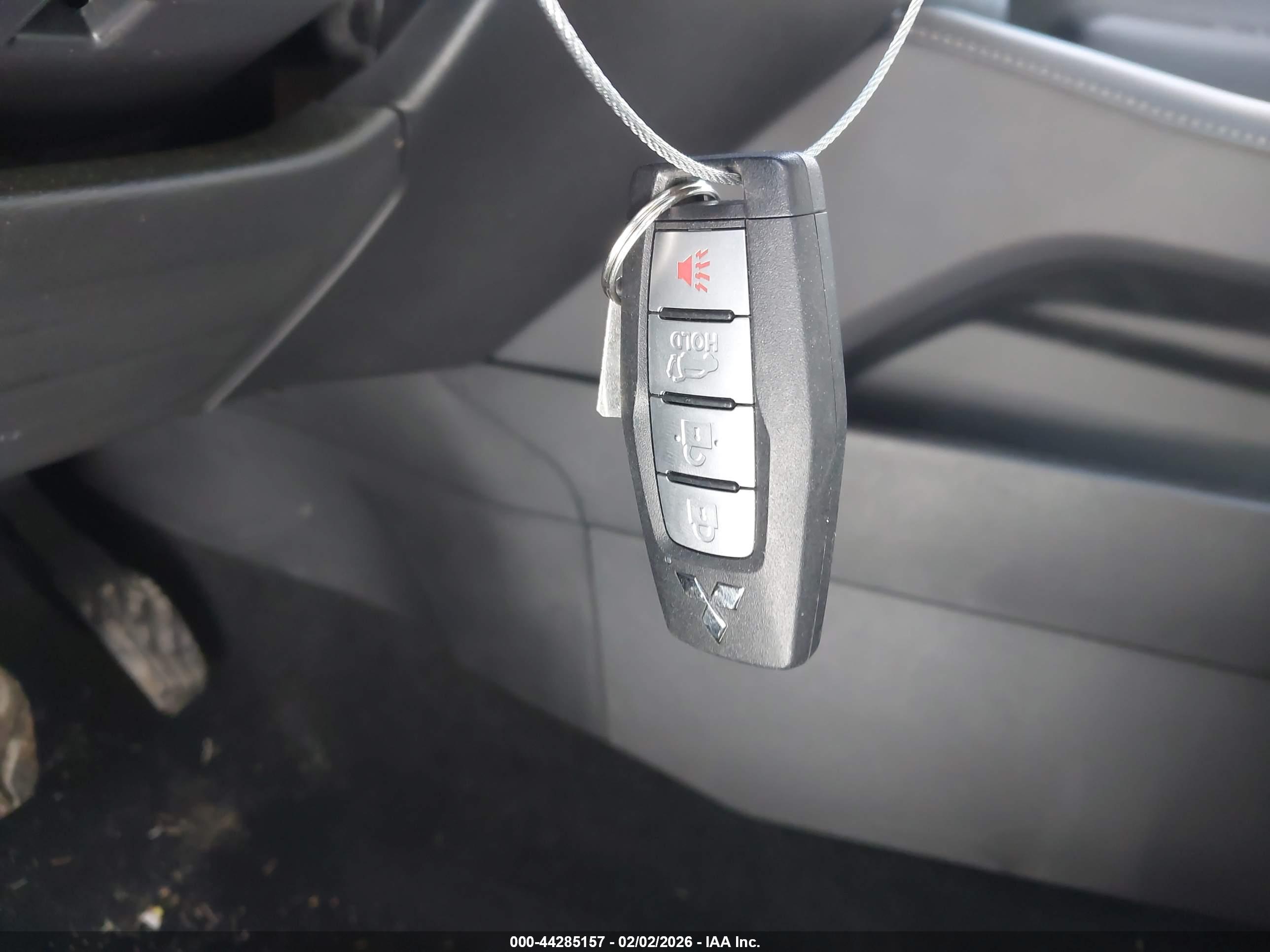 MITSUBISHI OUTLANDER image 11