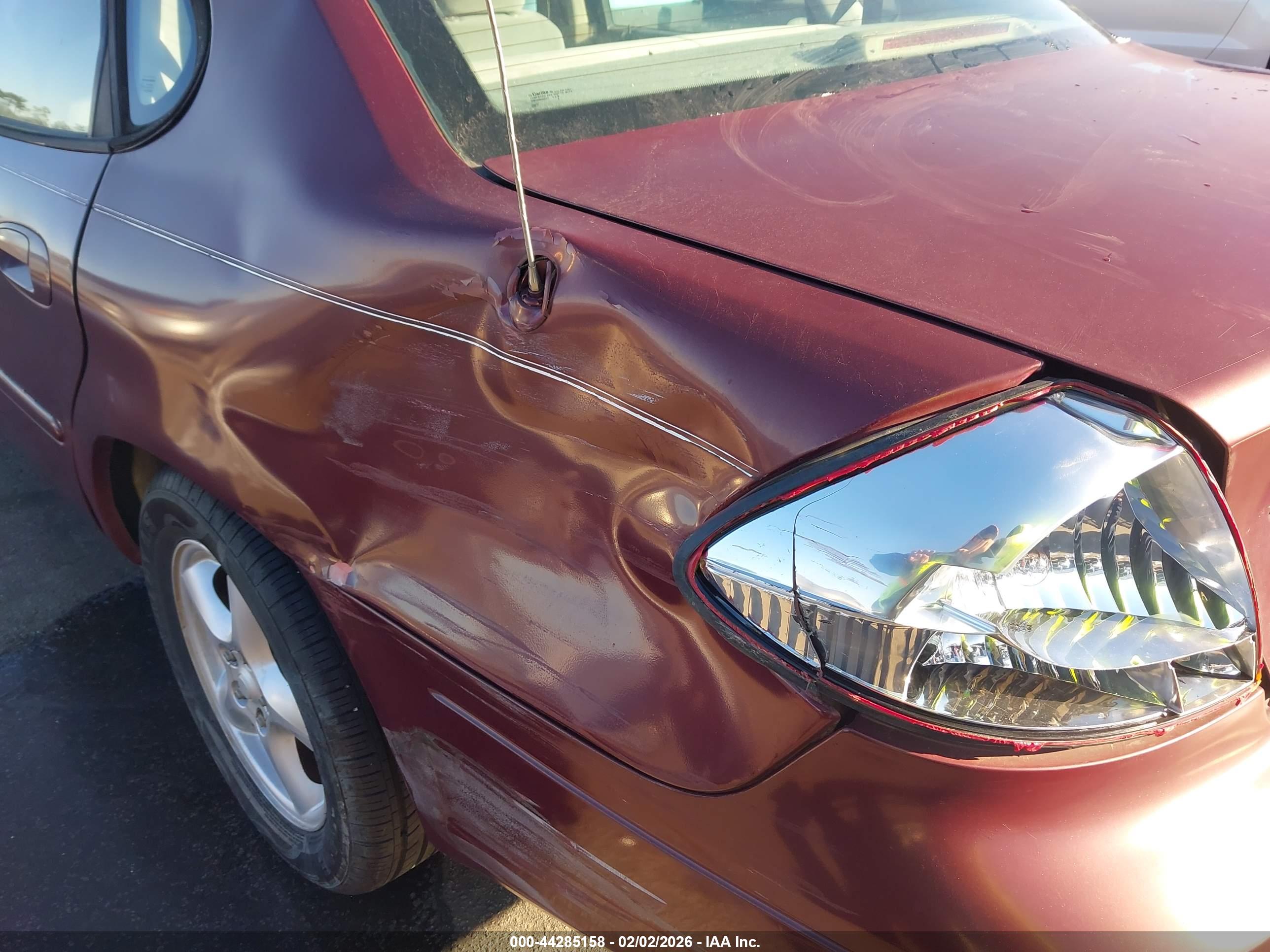 FORD TAURUS image 6