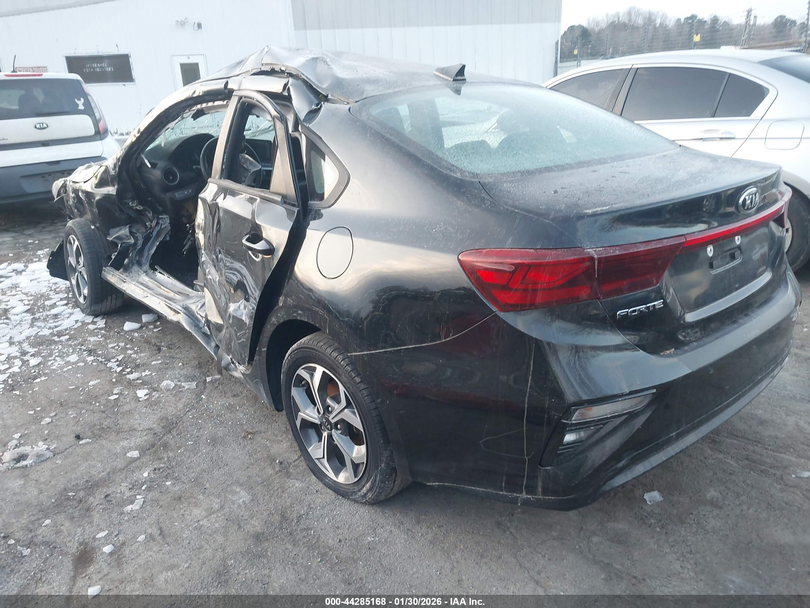 KIA FORTE image 3