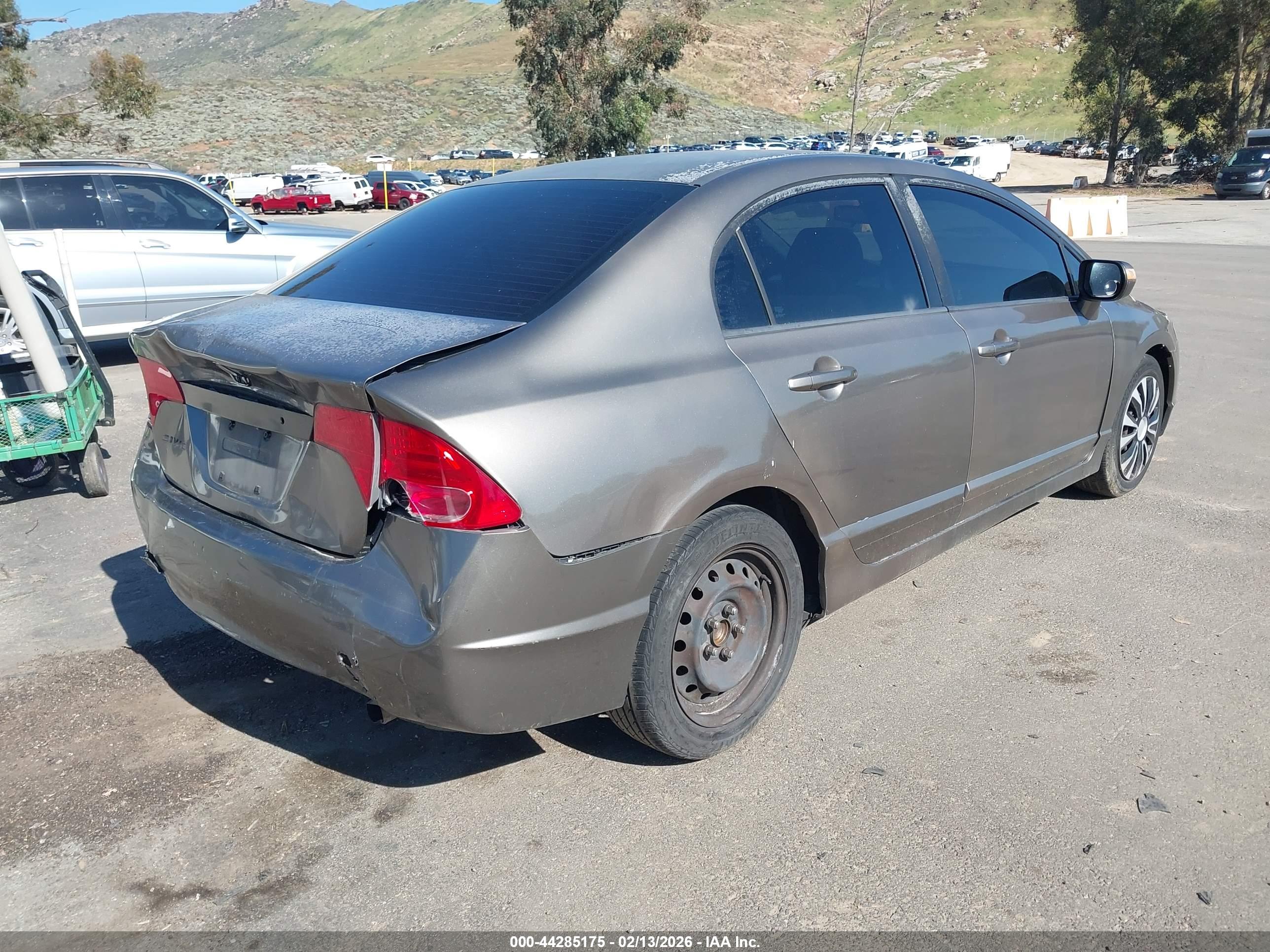 HONDA CIVIC image 4