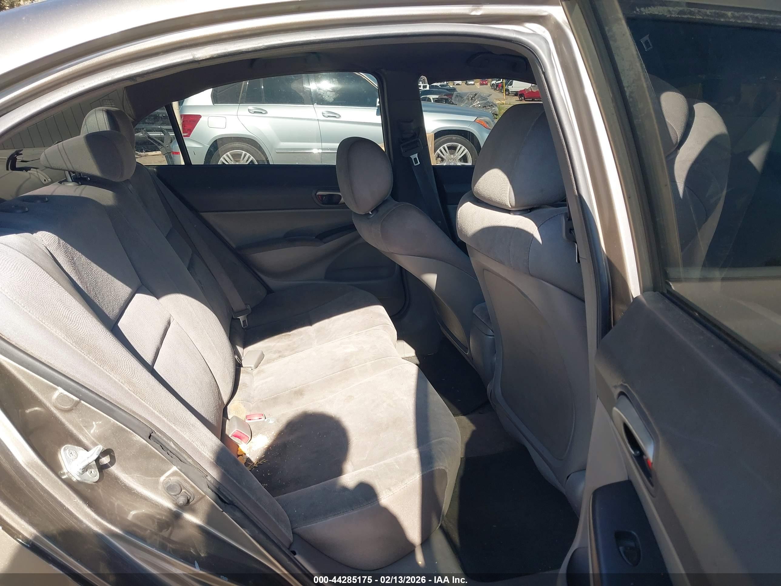 HONDA CIVIC image 8