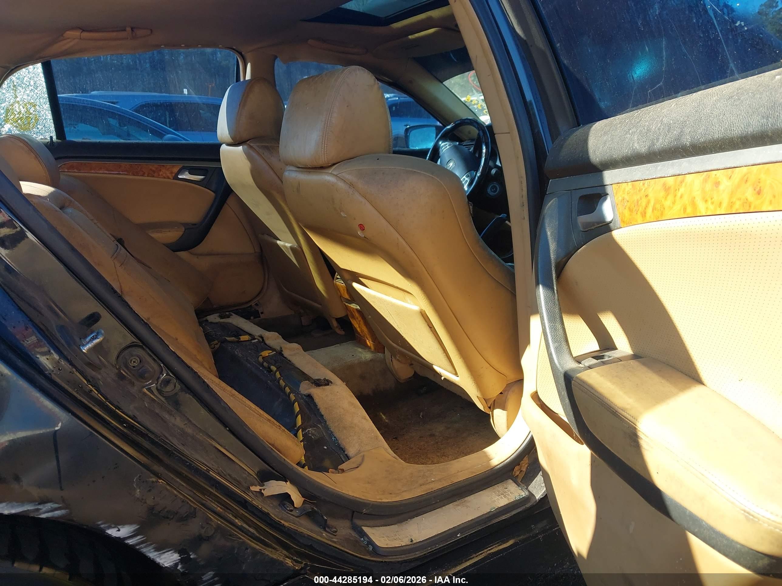 ACURA TL image 8