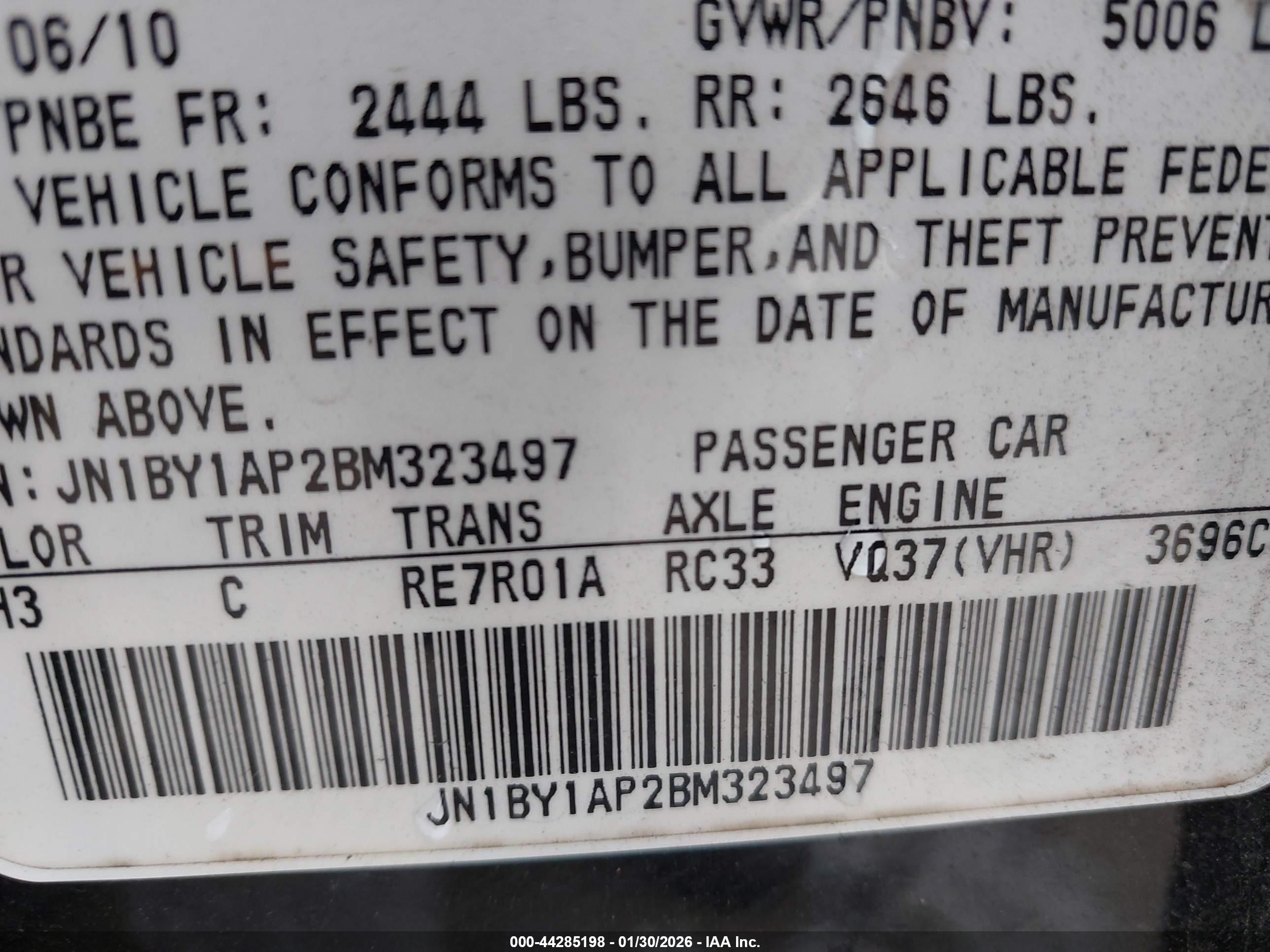 INFINITI M37 image 9