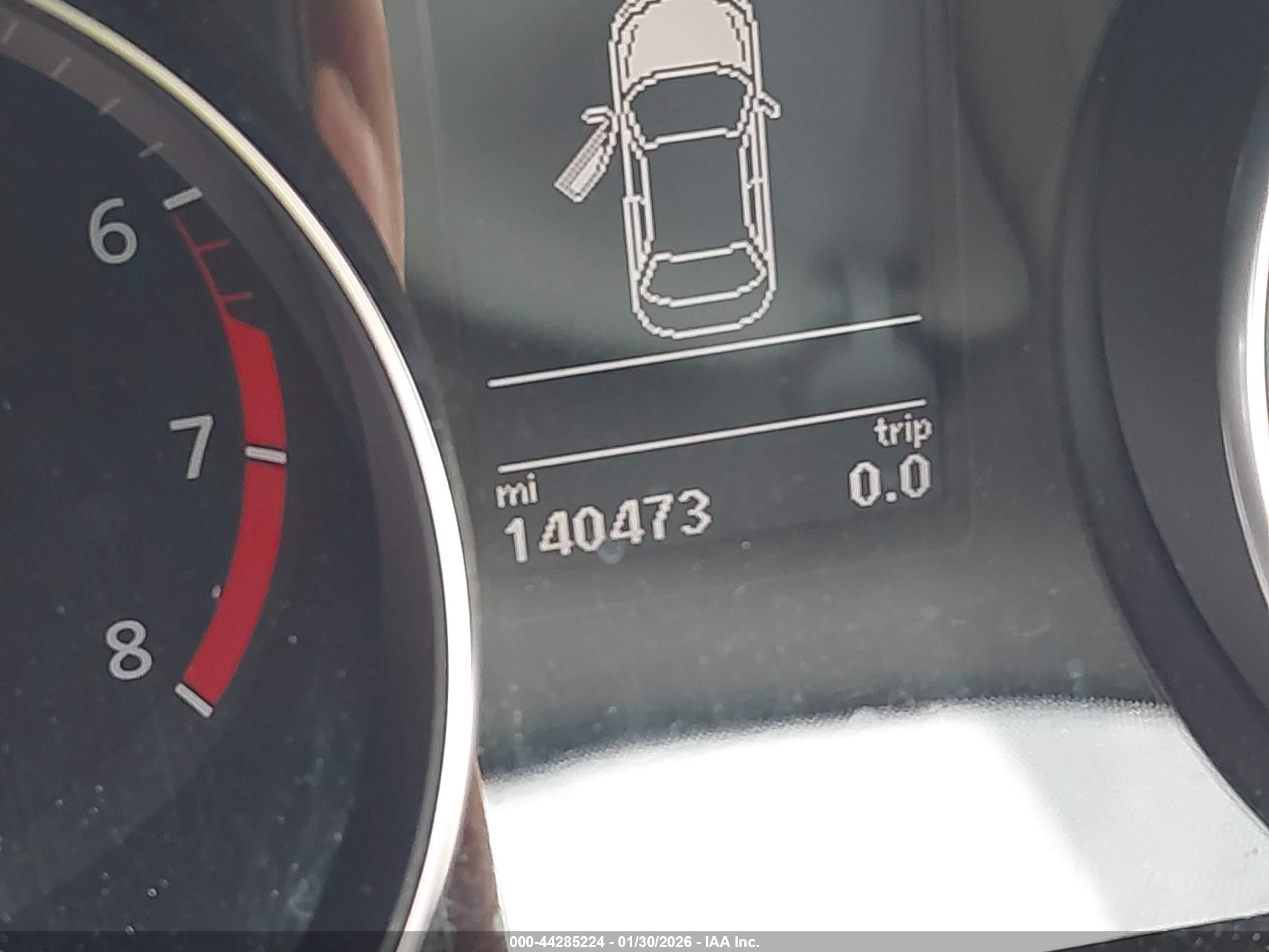 VOLKSWAGEN PASSAT image 6