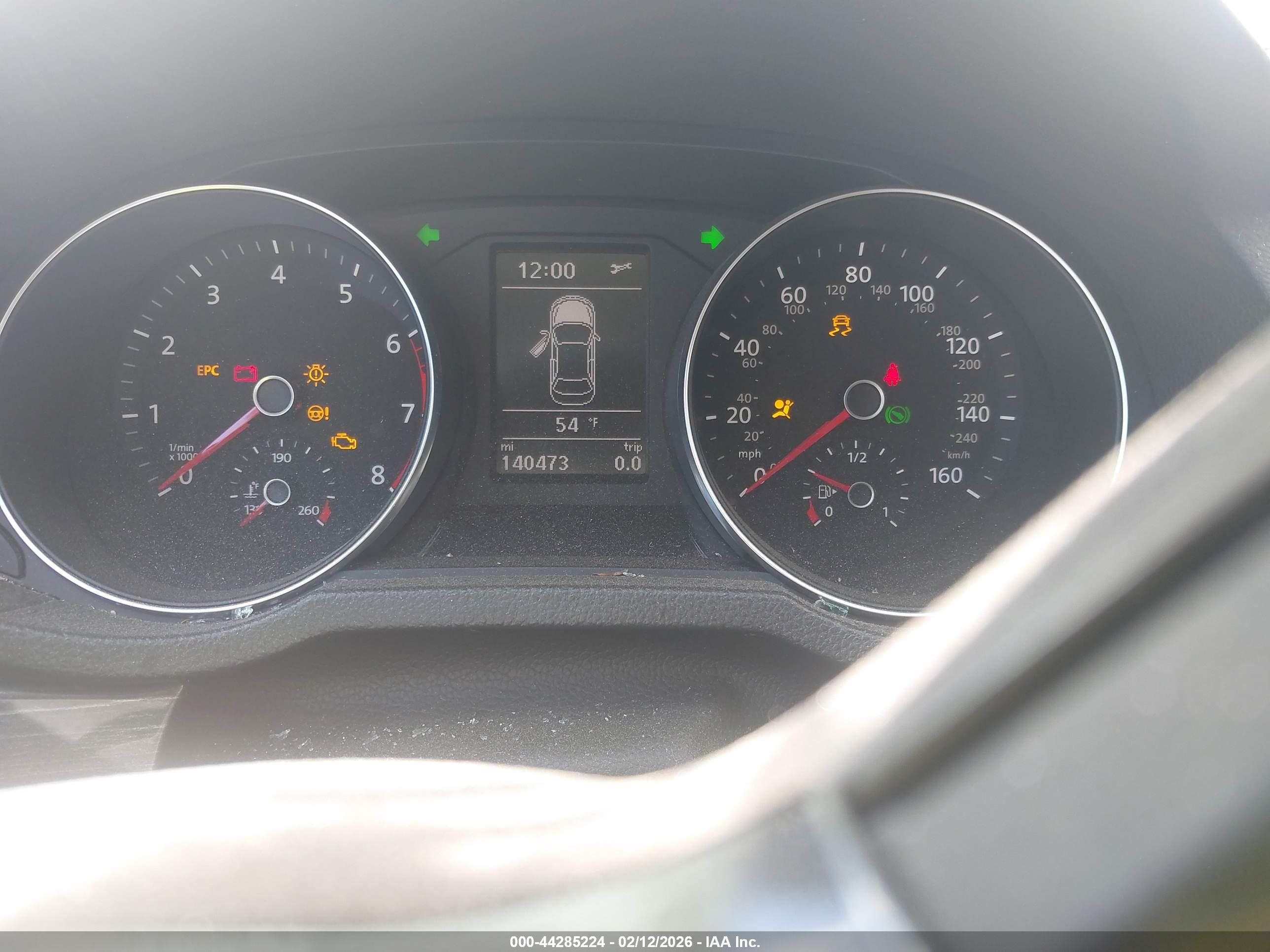 VOLKSWAGEN PASSAT image 7