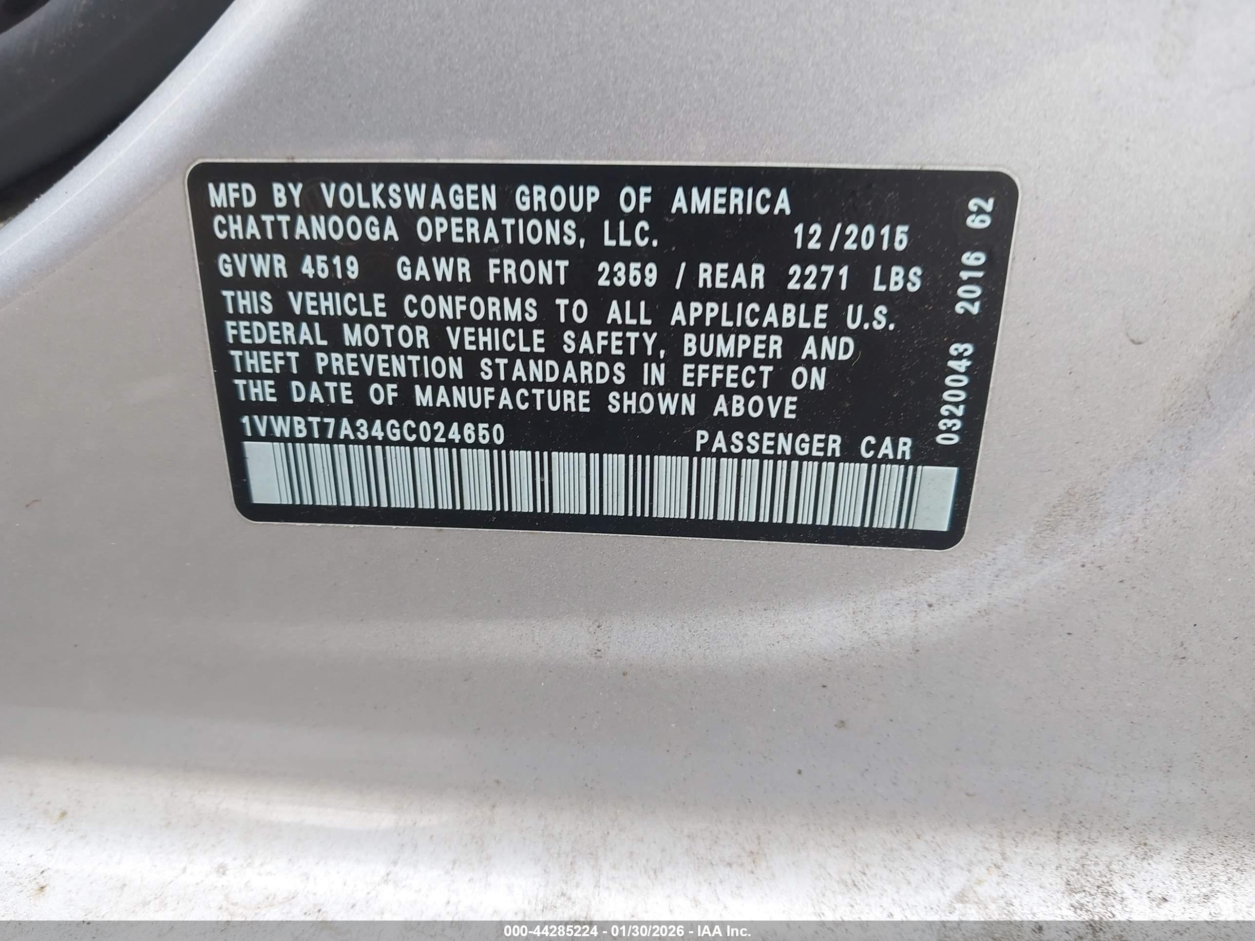 VOLKSWAGEN PASSAT image 9