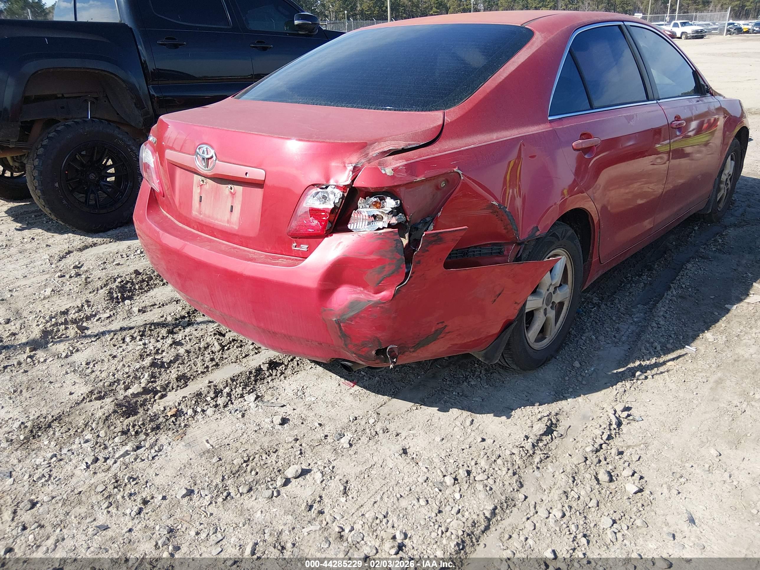 TOYOTA CAMRY image 6