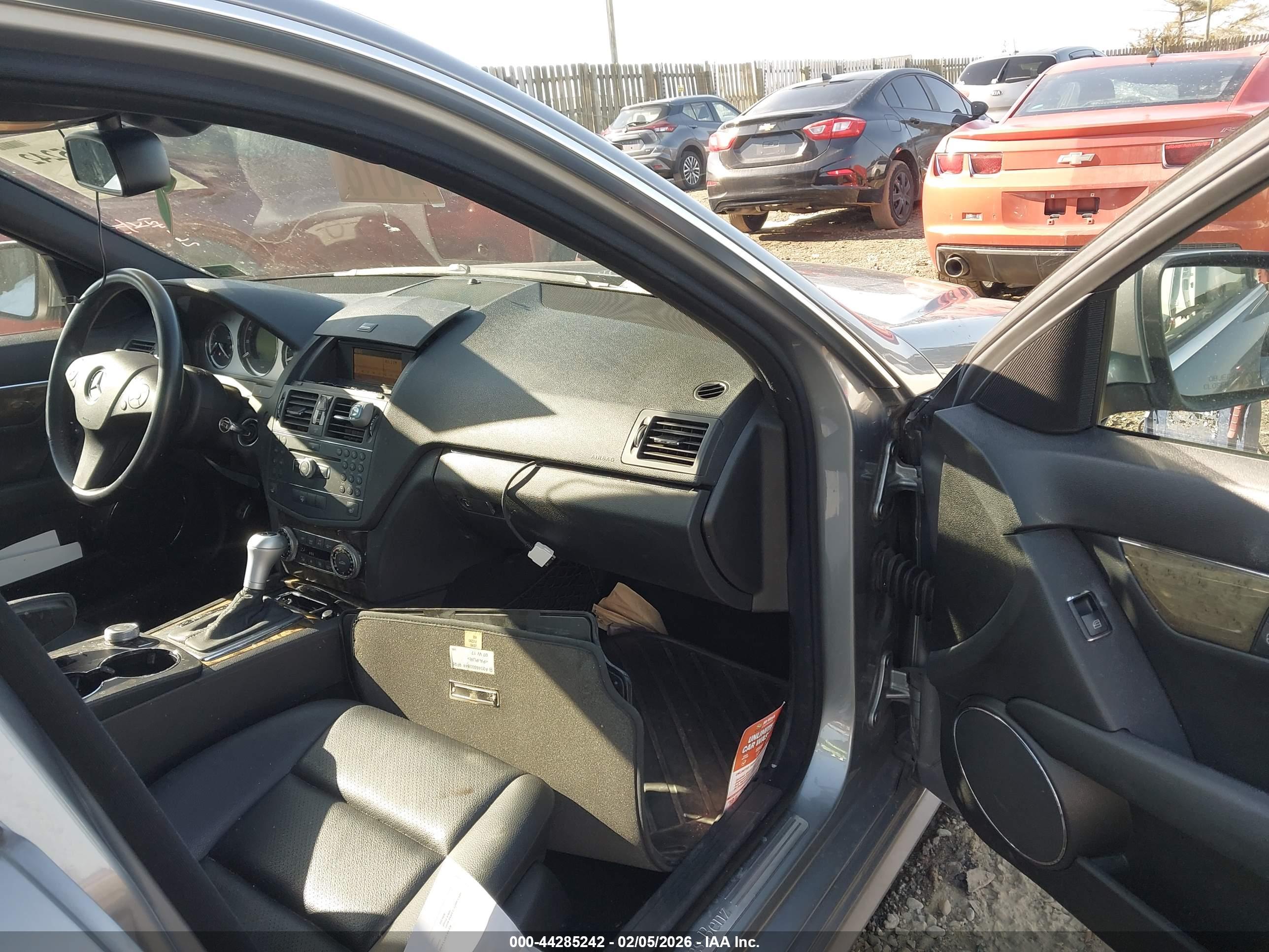 MERCEDES-BENZ C image 5