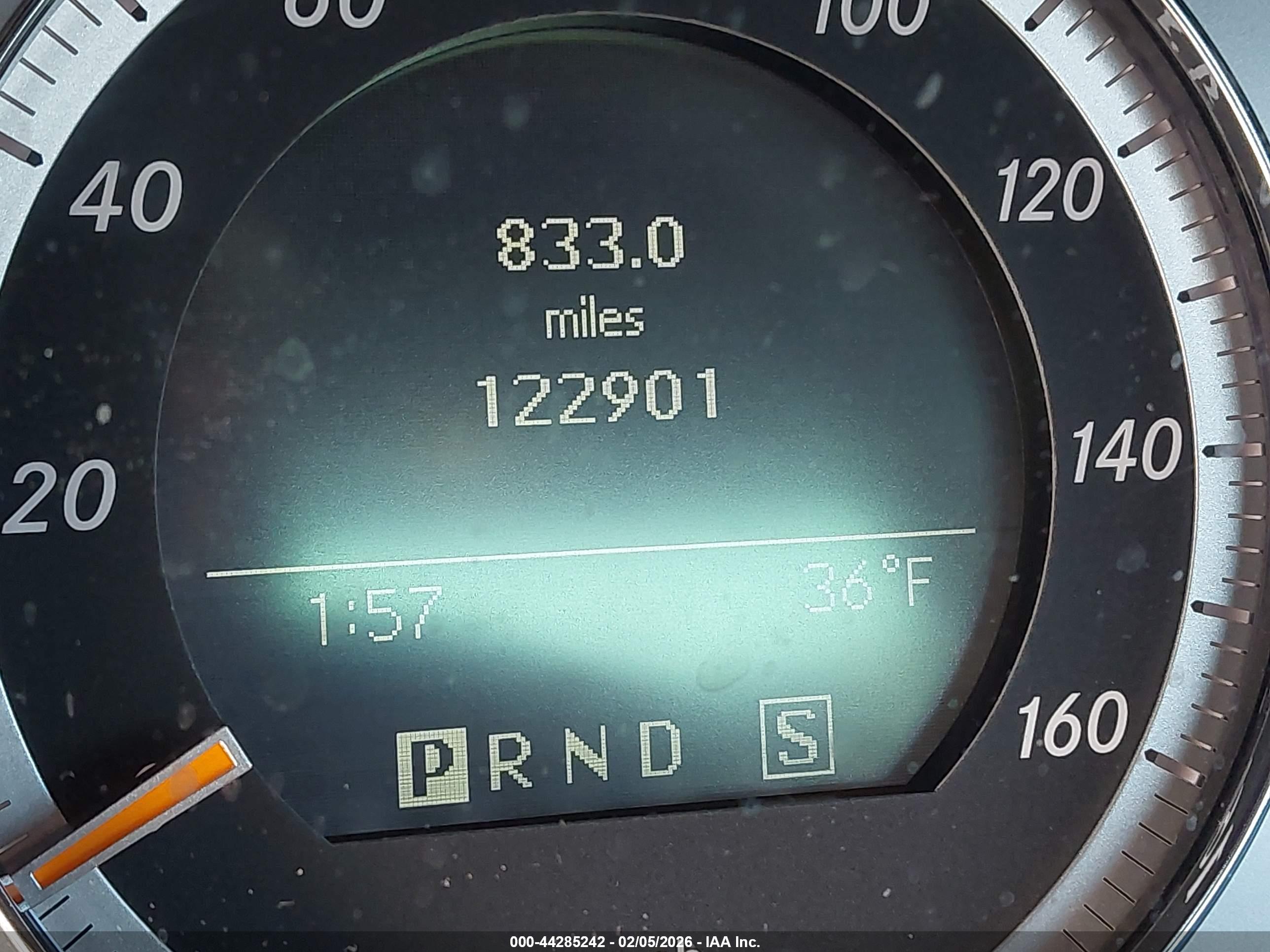 MERCEDES-BENZ C image 7
