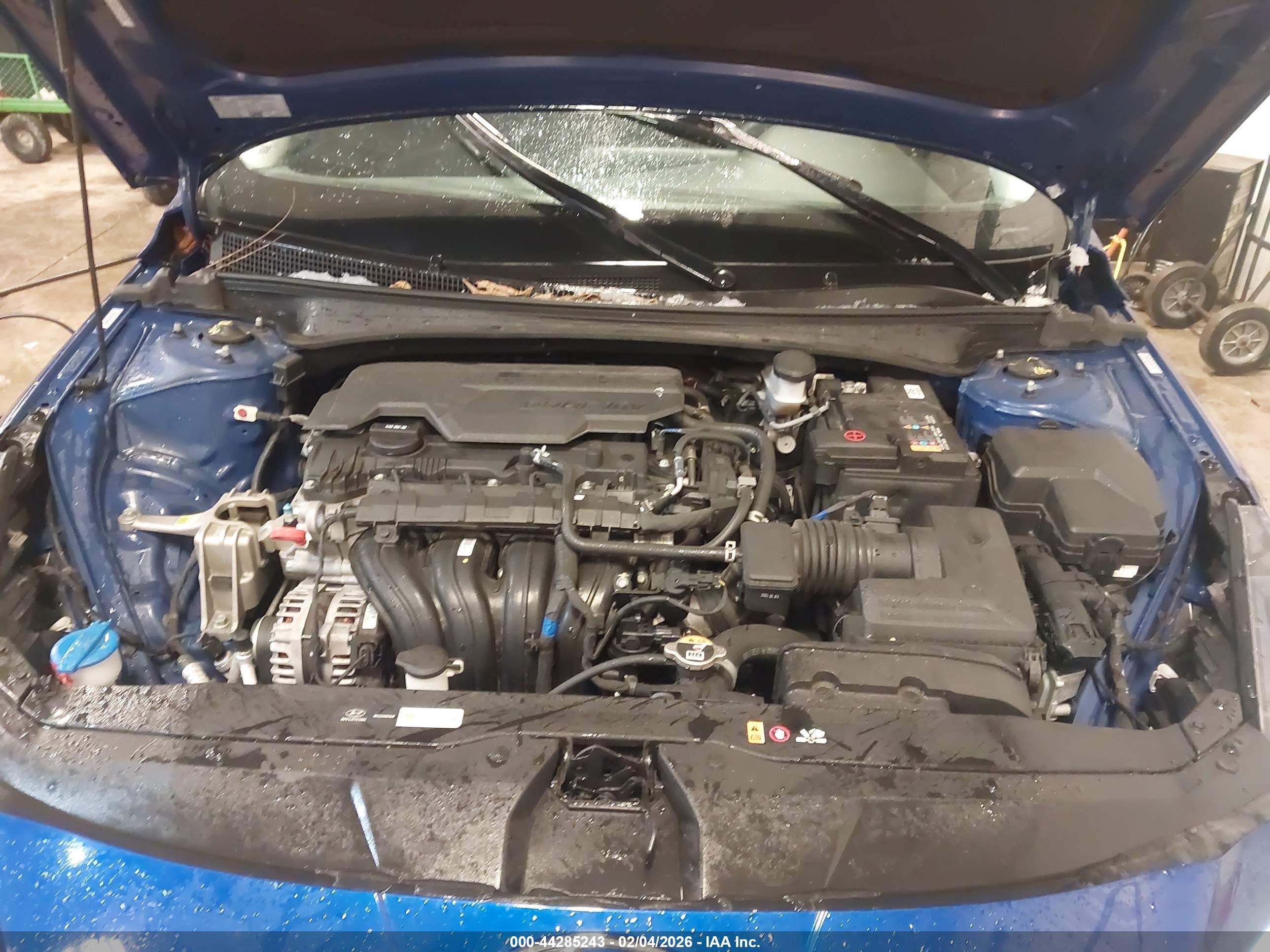 HYUNDAI ELANTRA image 10
