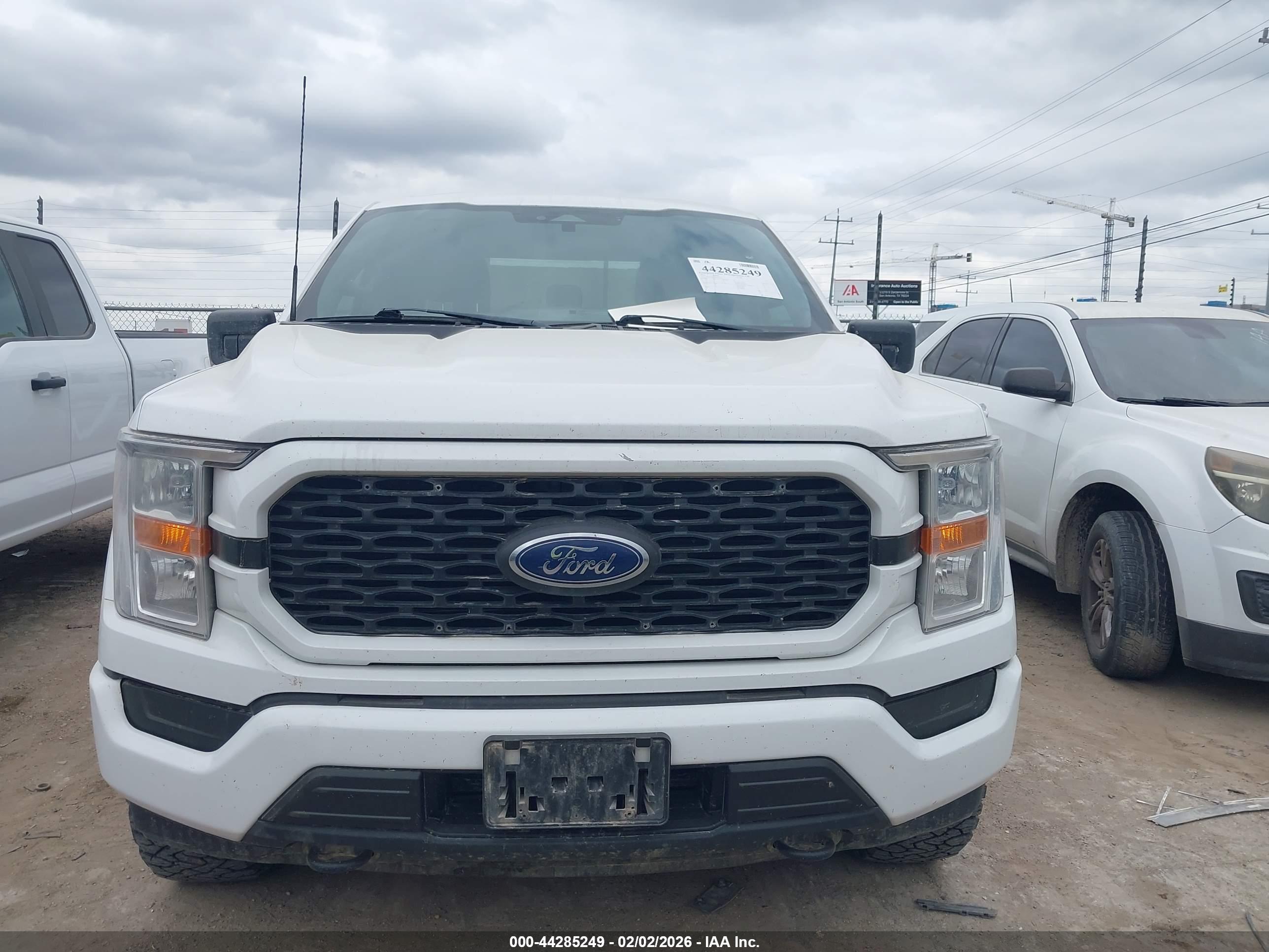 FORD F-150 image 6