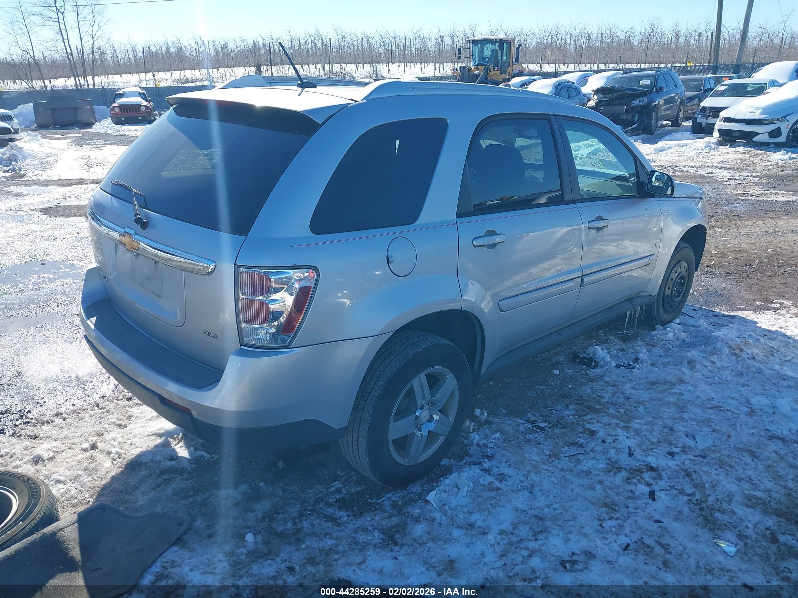 CHEVROLET EQUINOX image 4