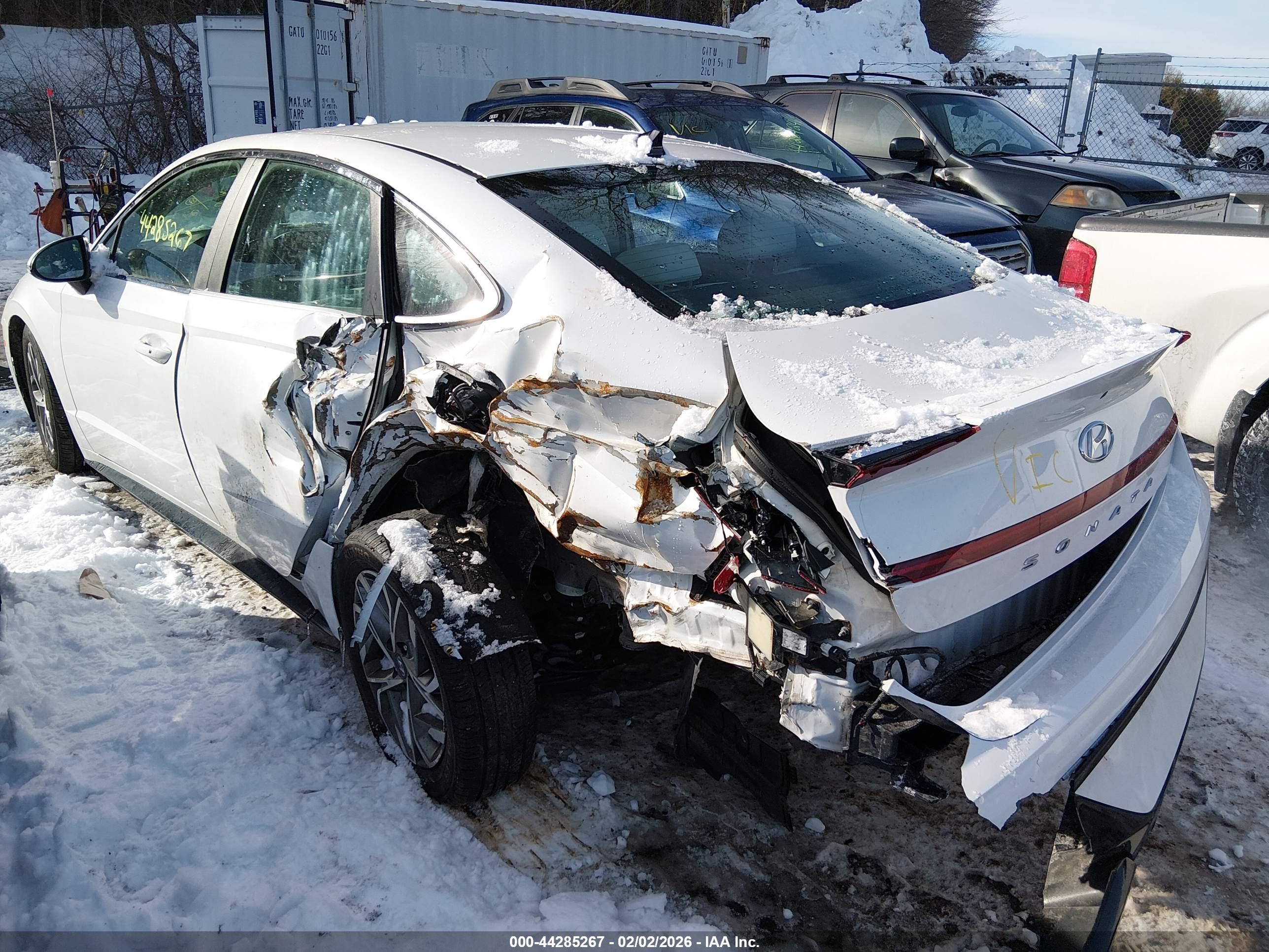 HYUNDAI SONATA image 3