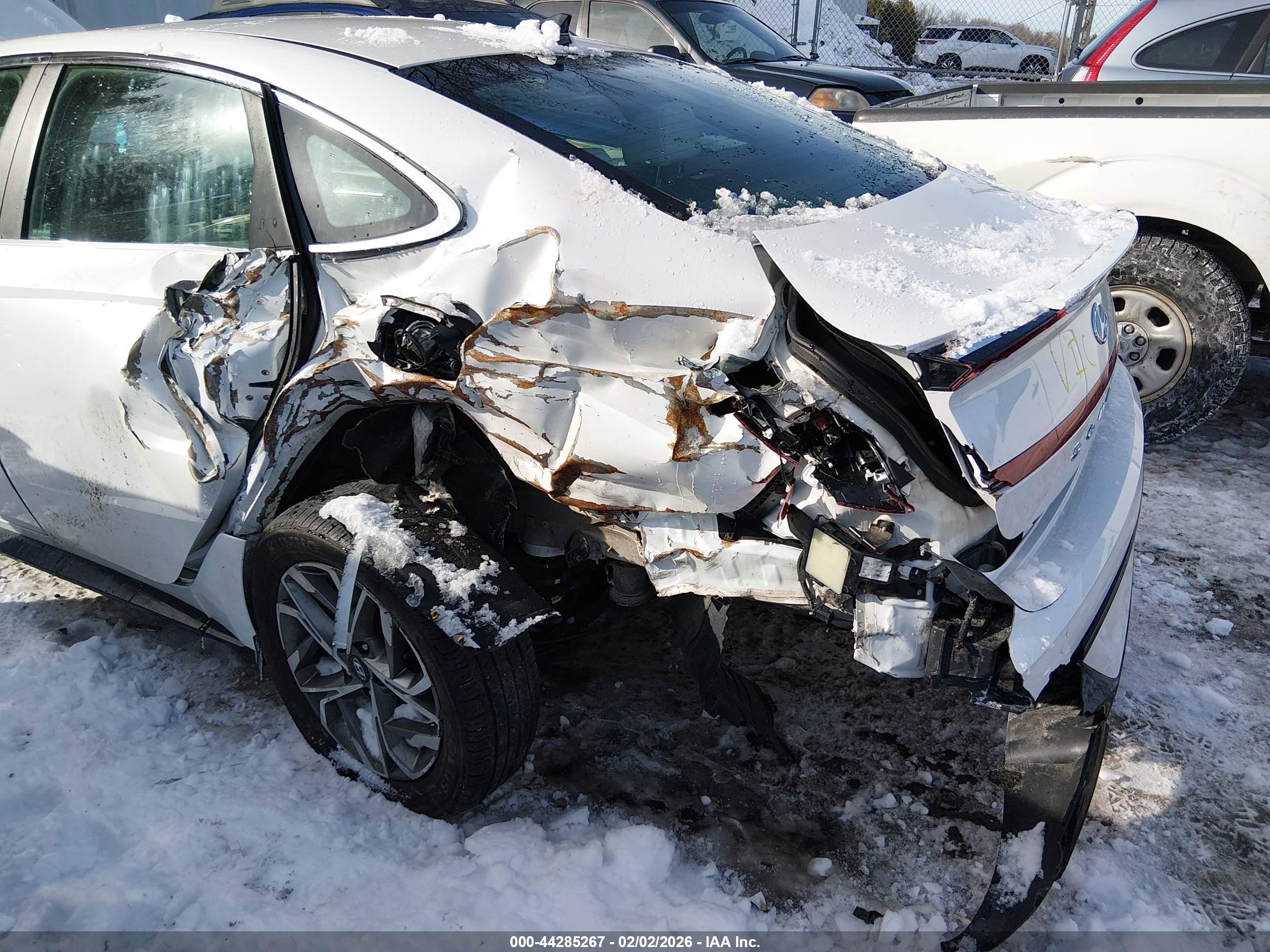 HYUNDAI SONATA image 6