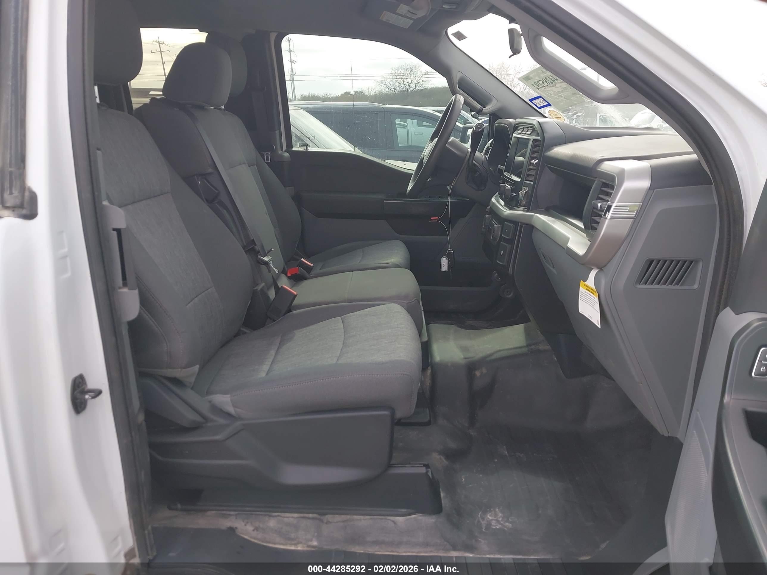 FORD F-150 image 5