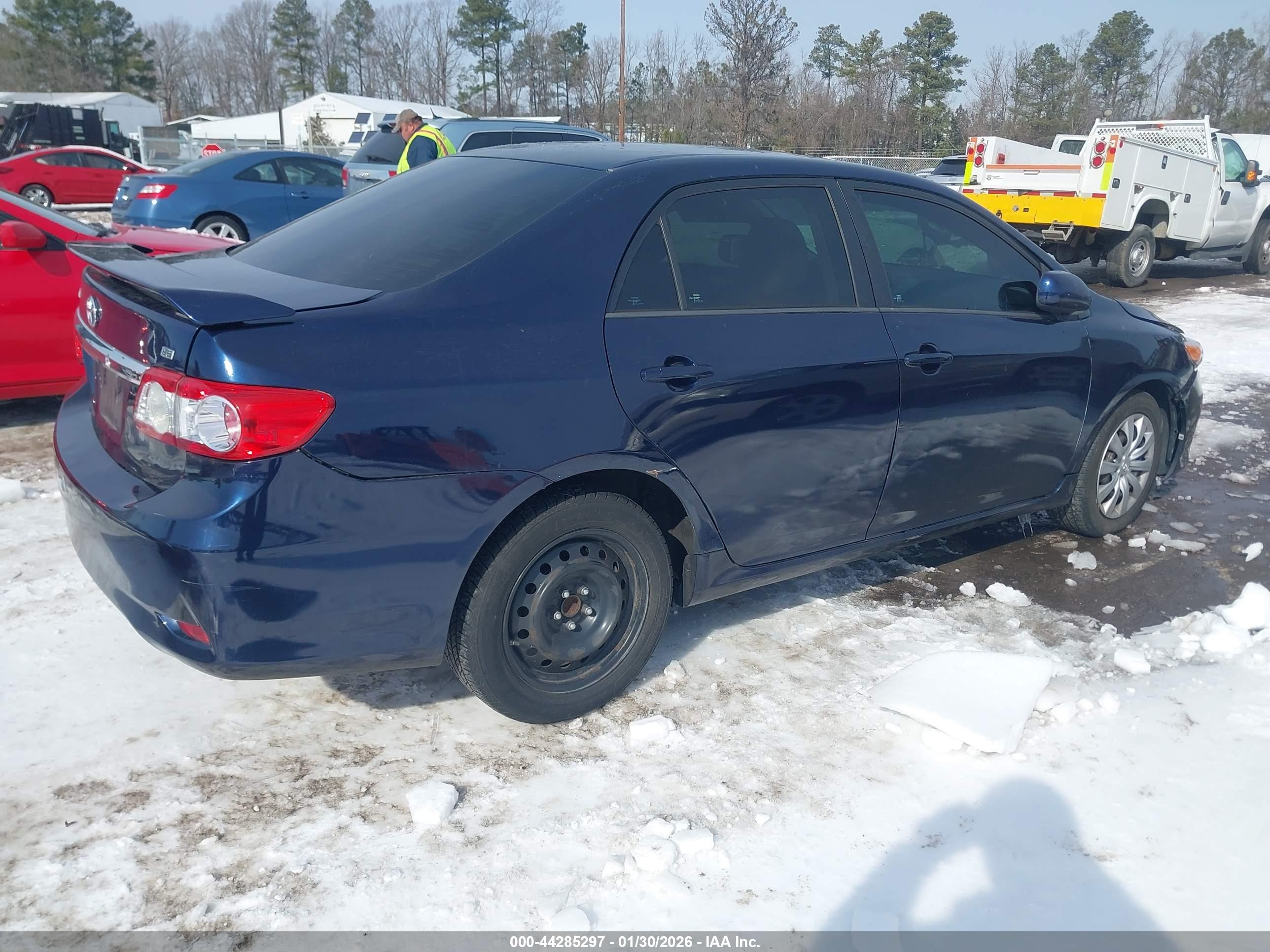 TOYOTA COROLLA image 4