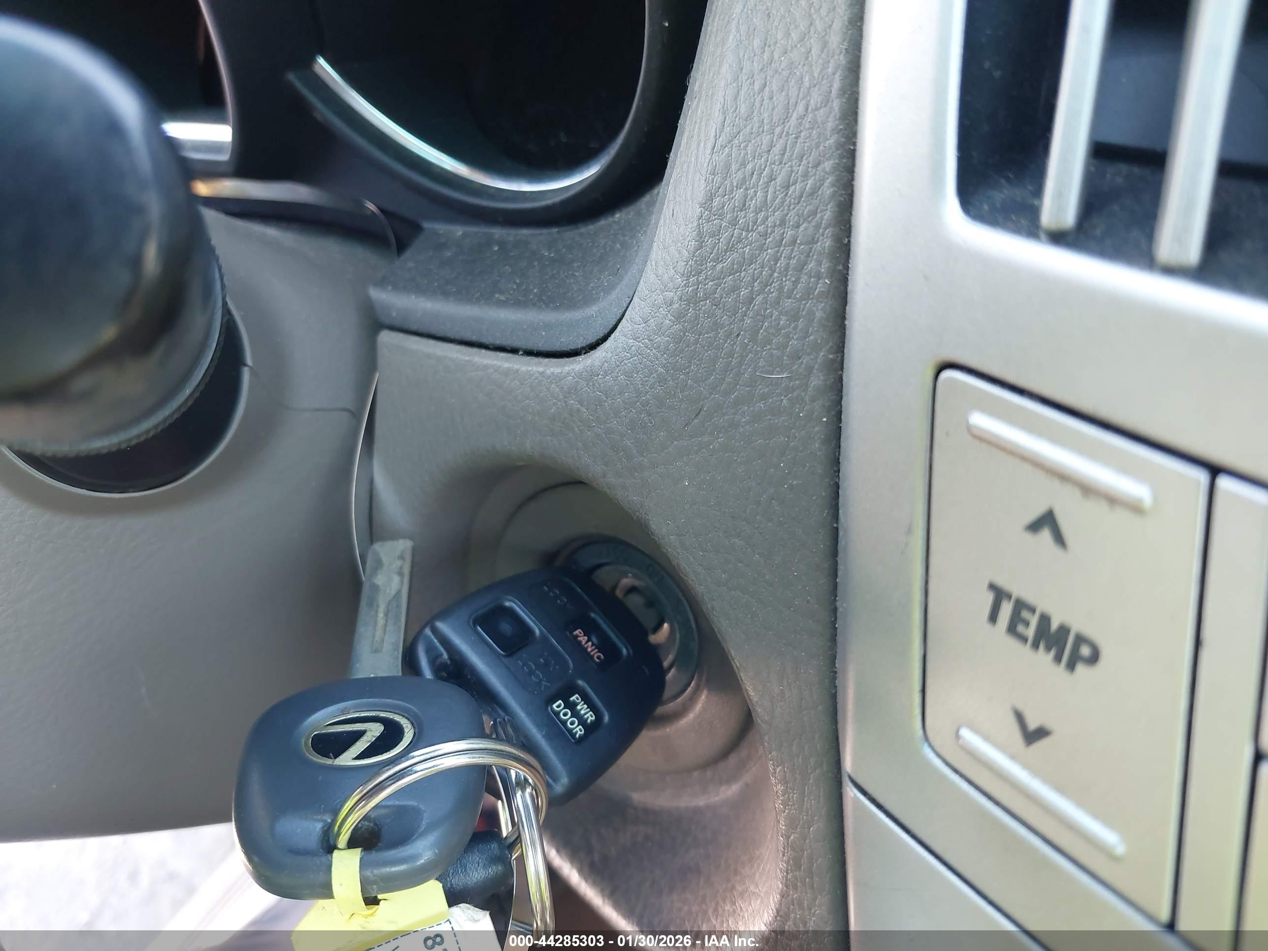 LEXUS RX image 11