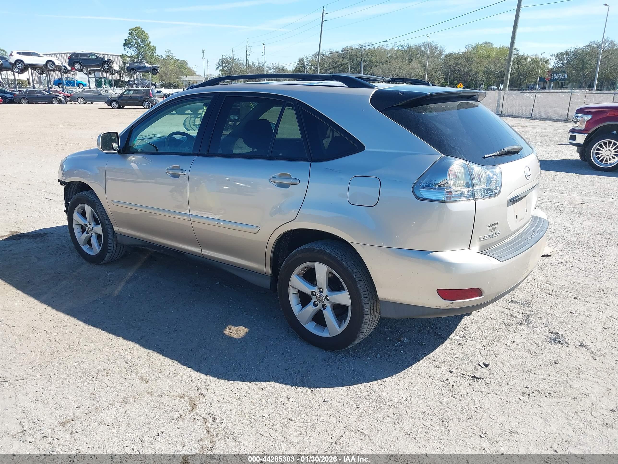 LEXUS RX image 3