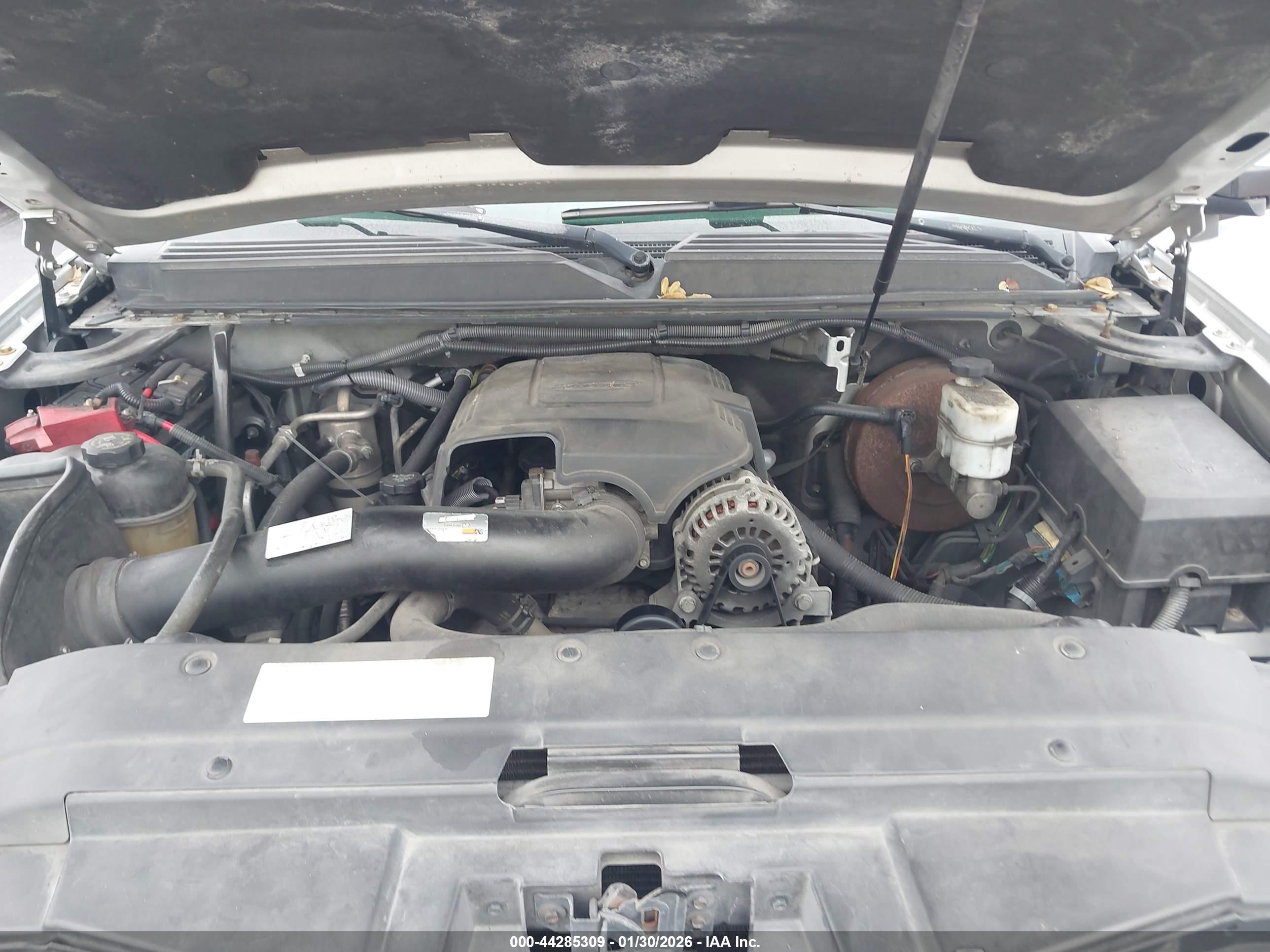 CHEVROLET TAHOE image 10
