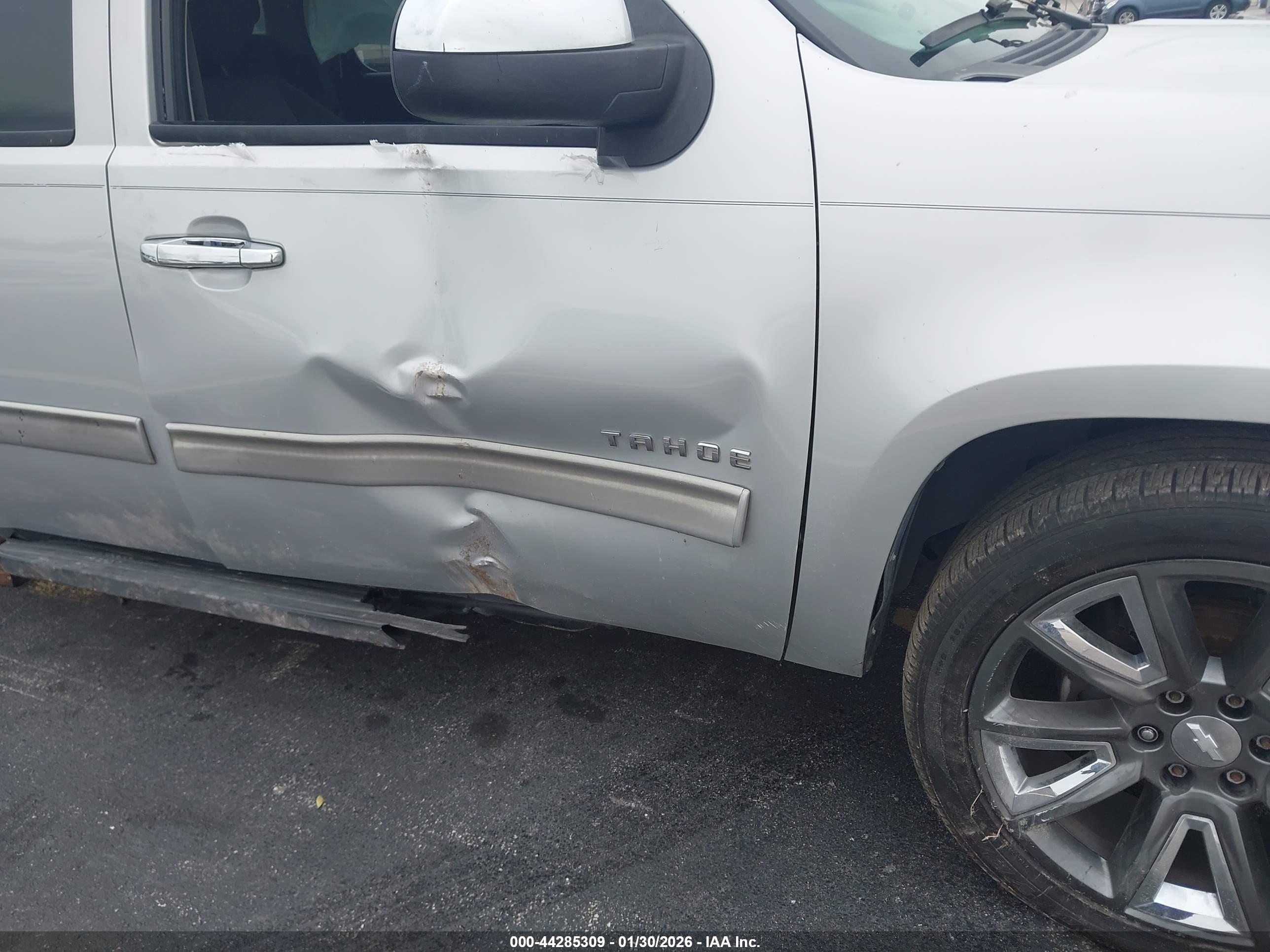 CHEVROLET TAHOE image 6