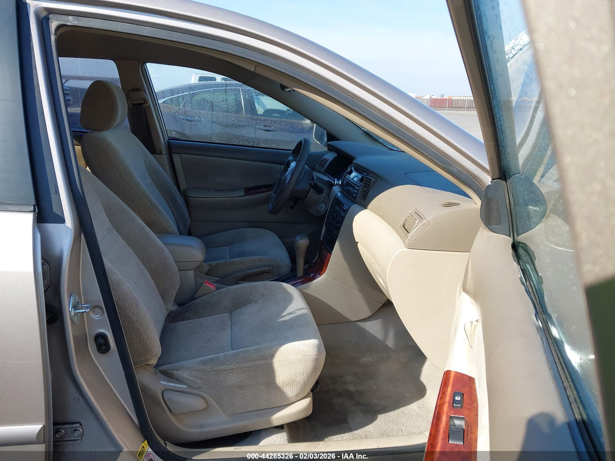 TOYOTA COROLLA image 5