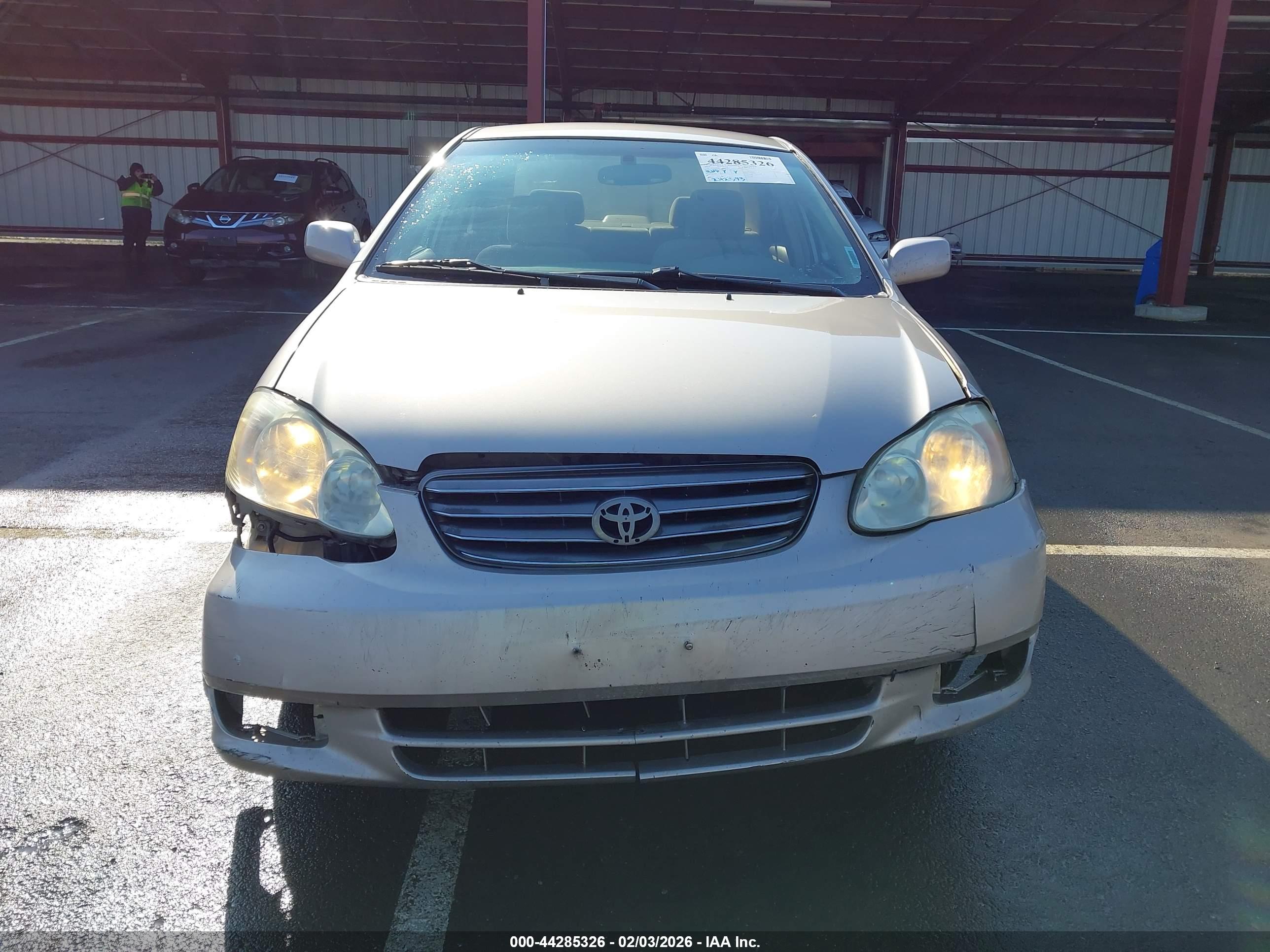 TOYOTA COROLLA image 6