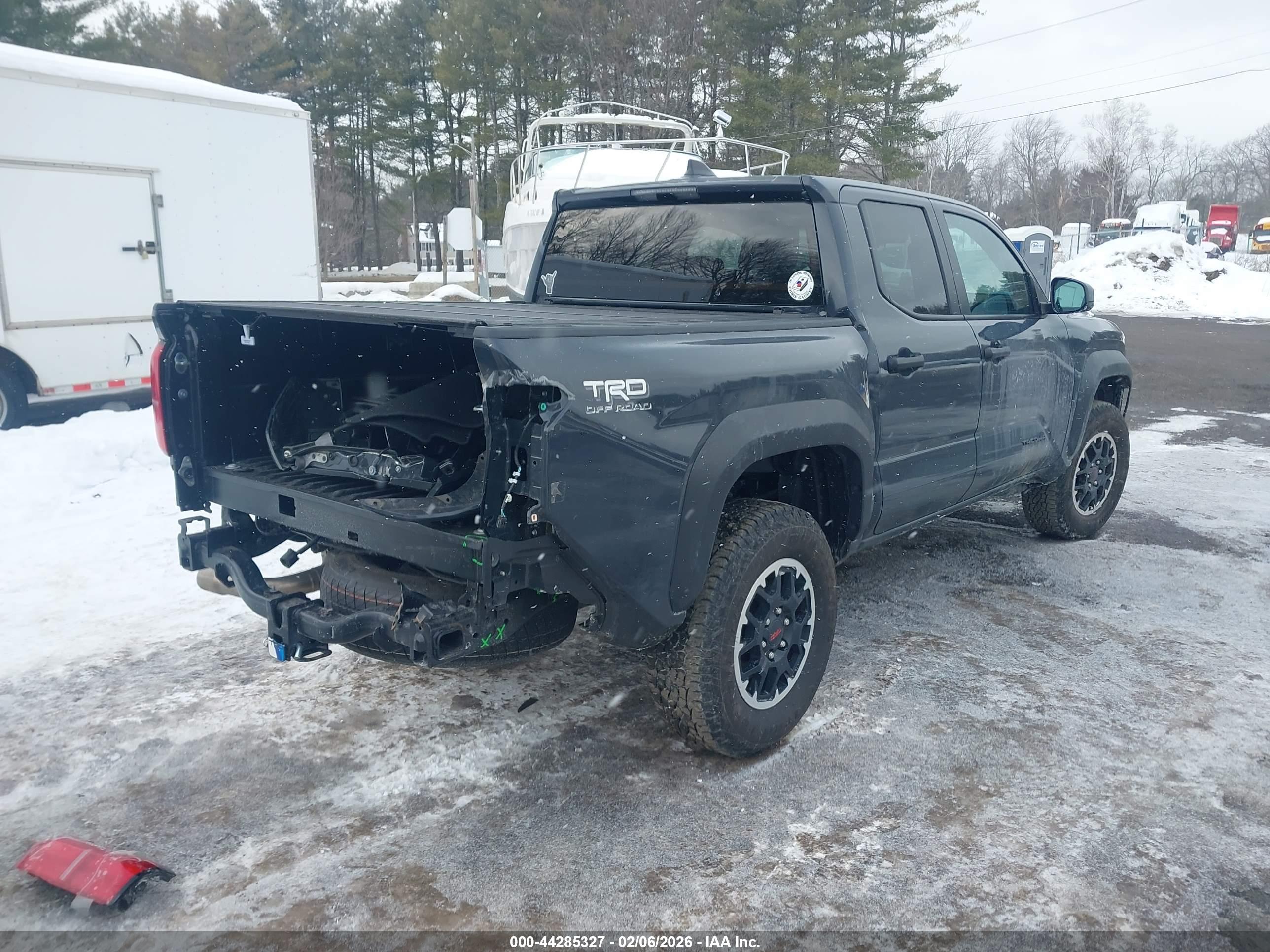 TOYOTA TACOMA image 4