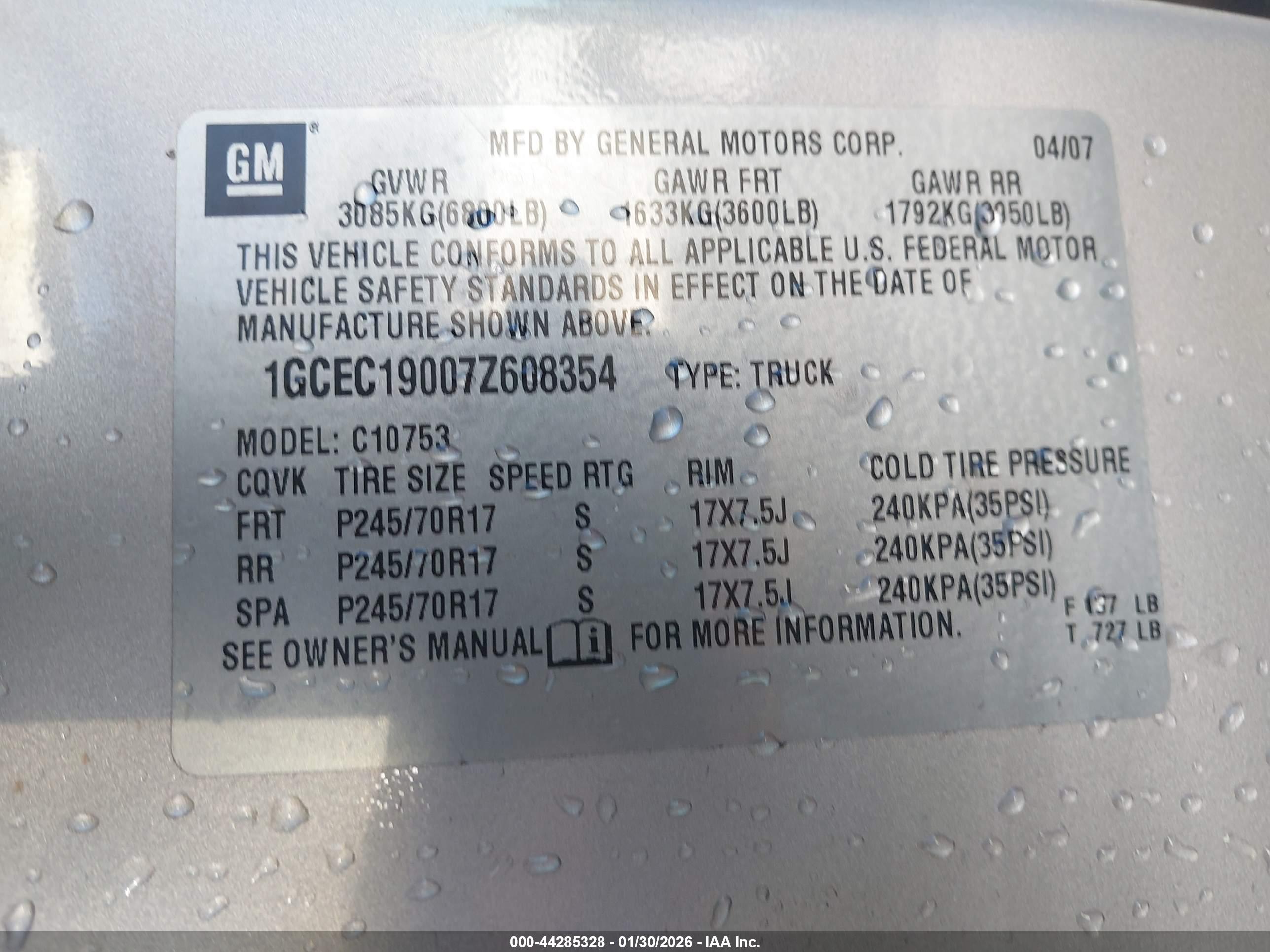 CHEVROLET SILVERADO image 9