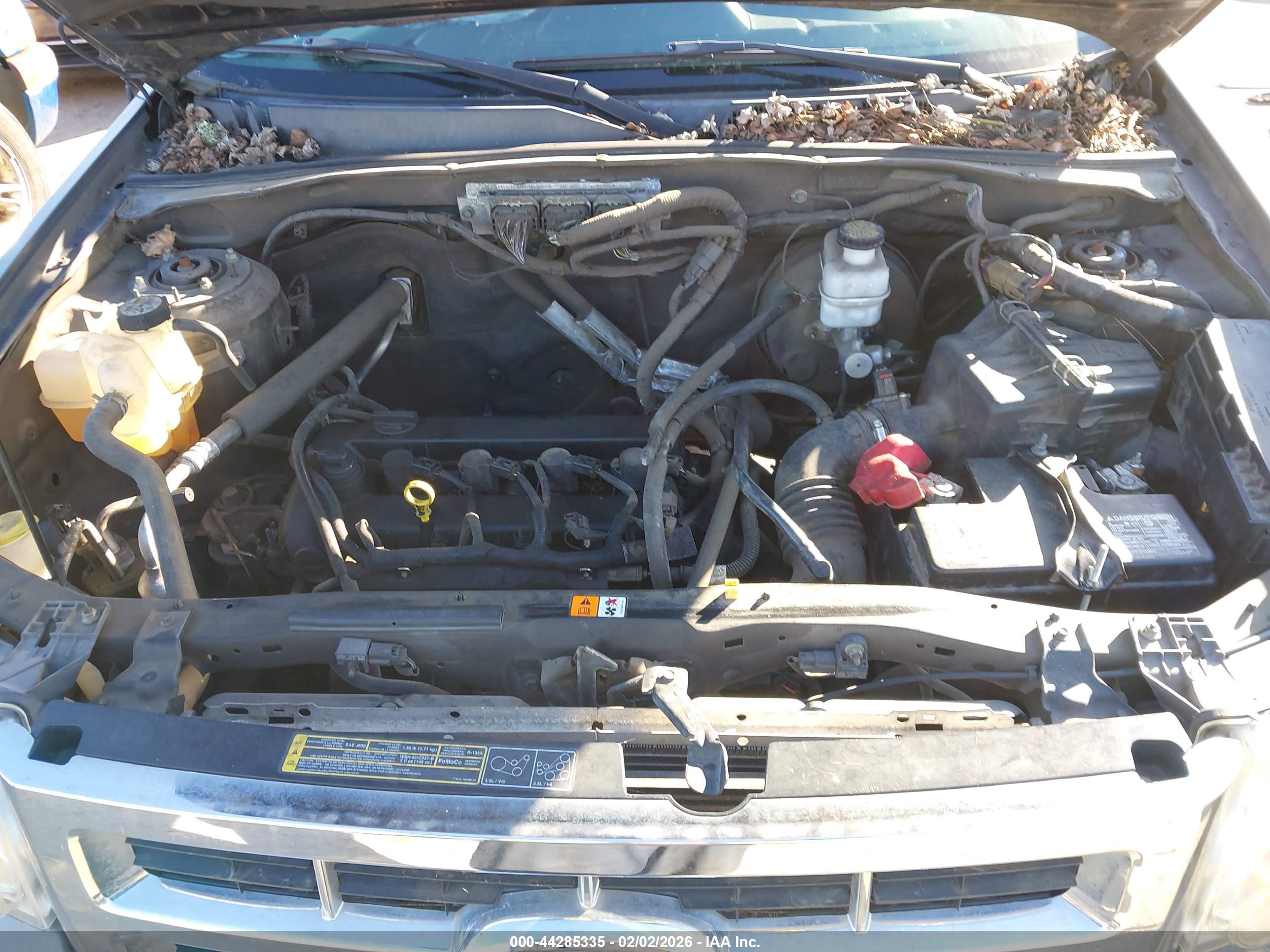 FORD ESCAPE image 10