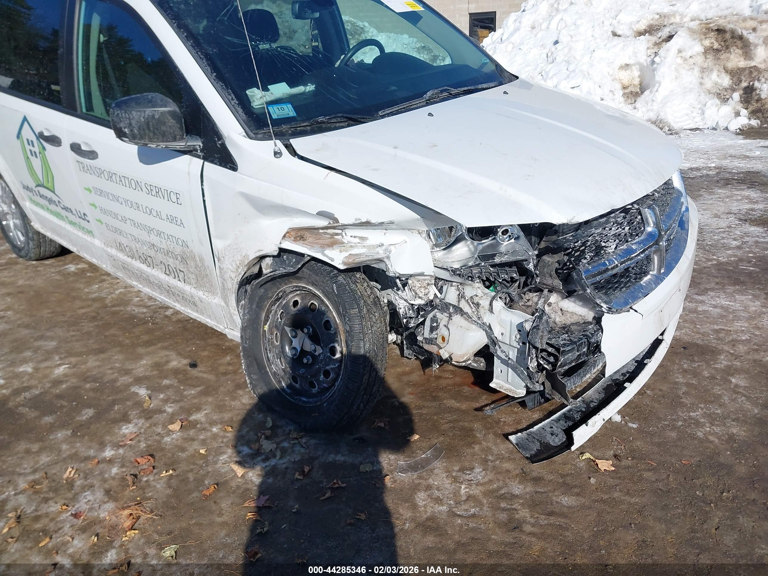 DODGE GRAND image 6