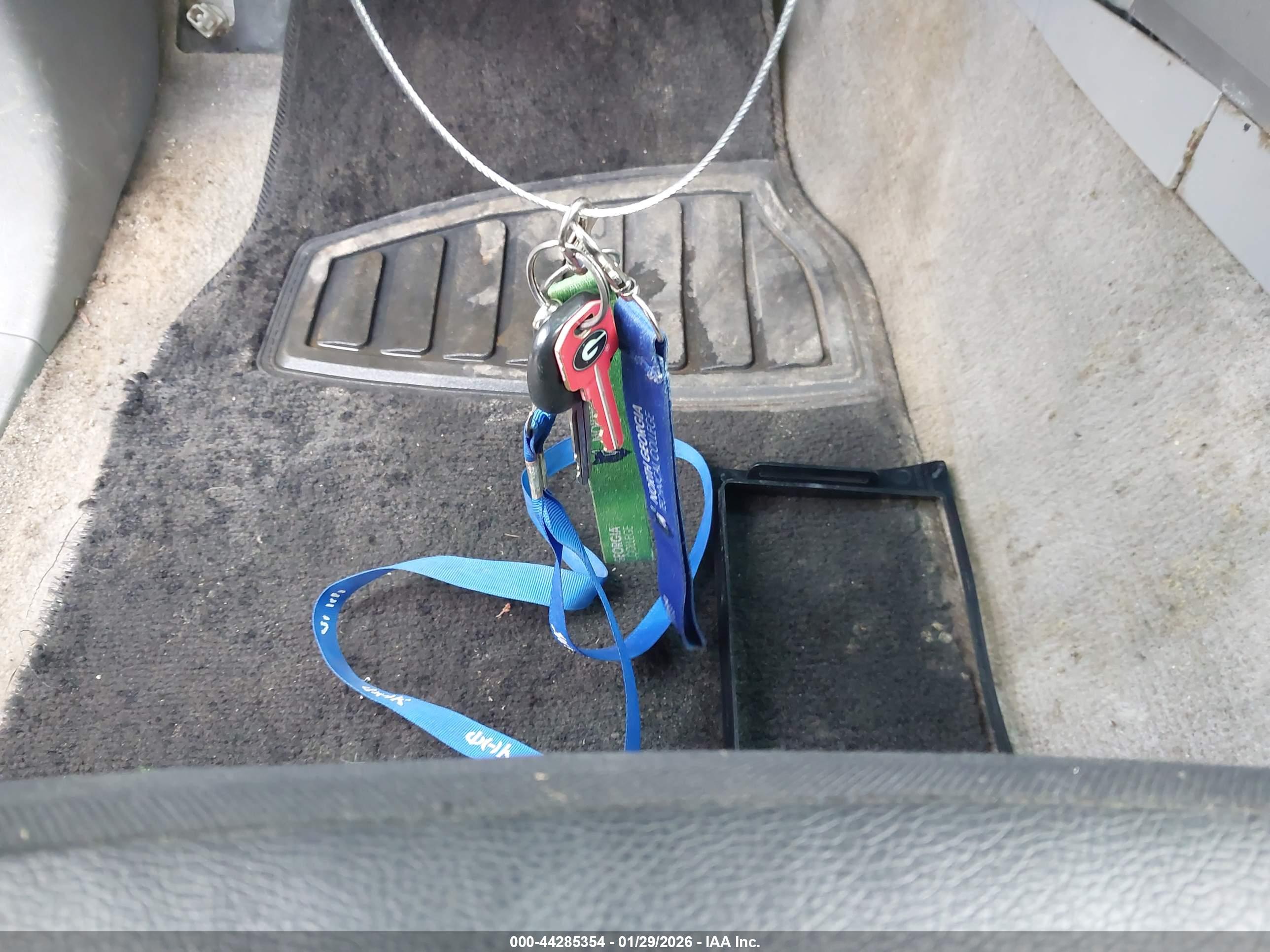 TOYOTA 4RUNNER image 11