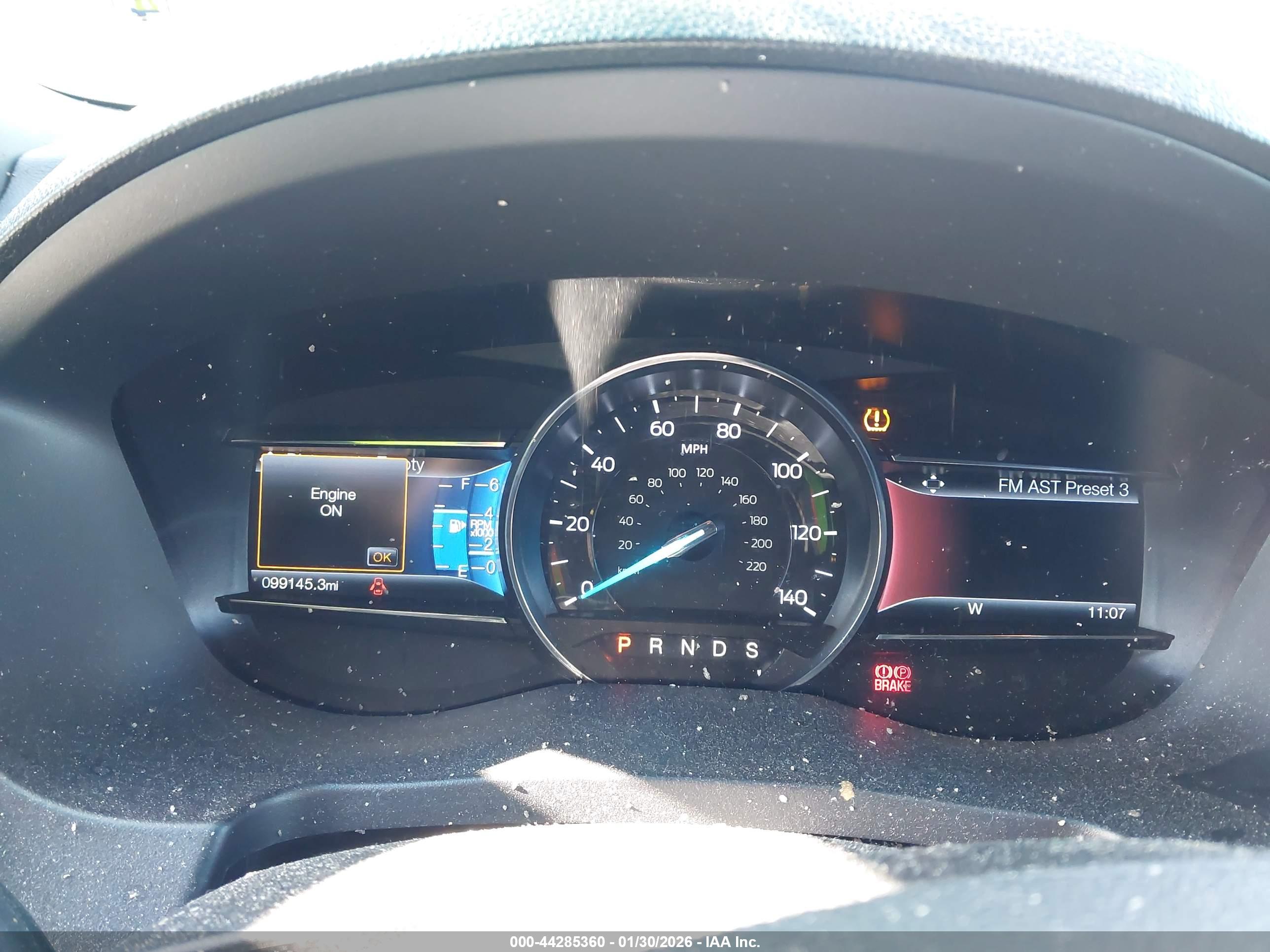 FORD EXPLORER image 7