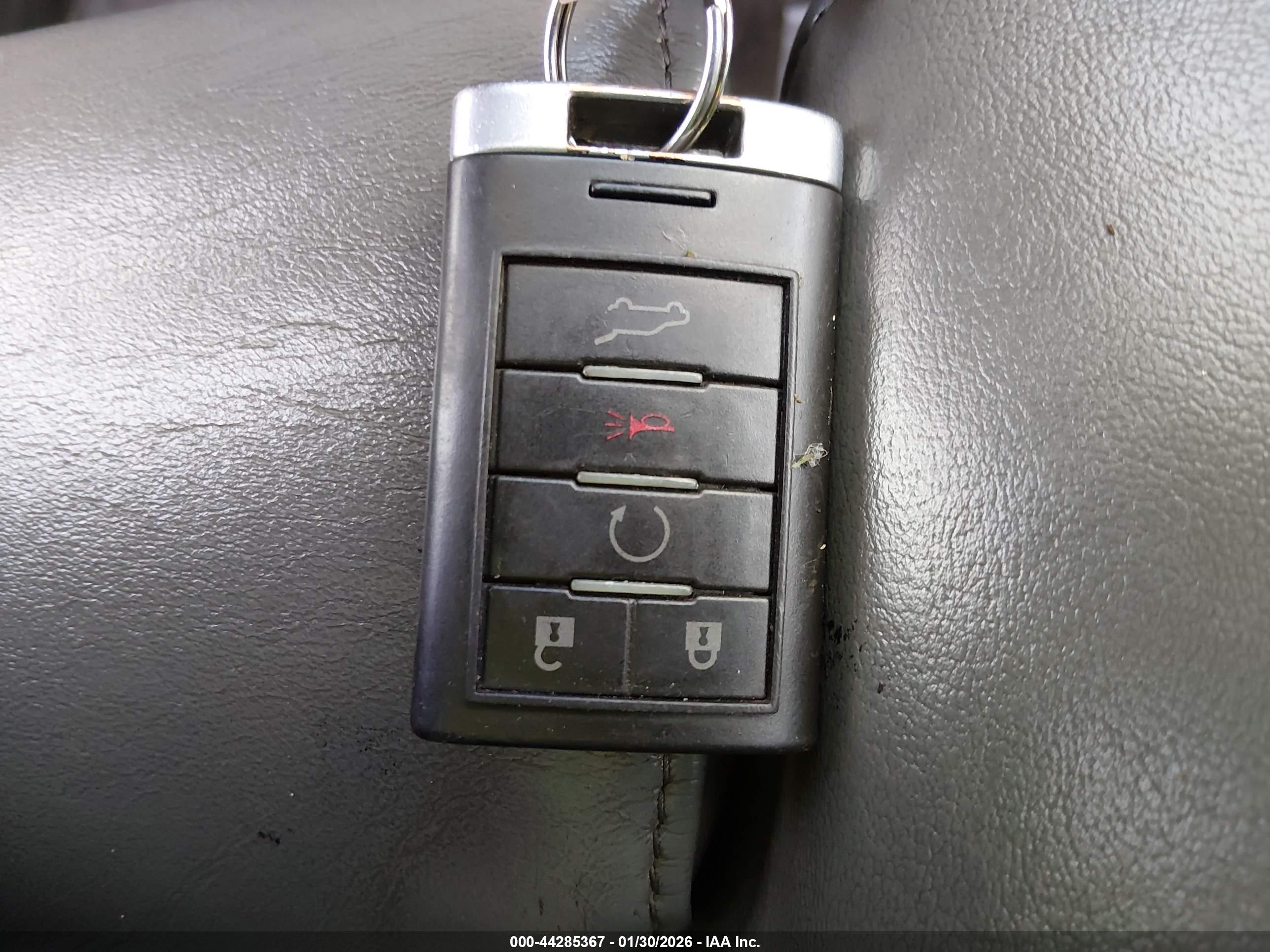 CADILLAC SRX image 11