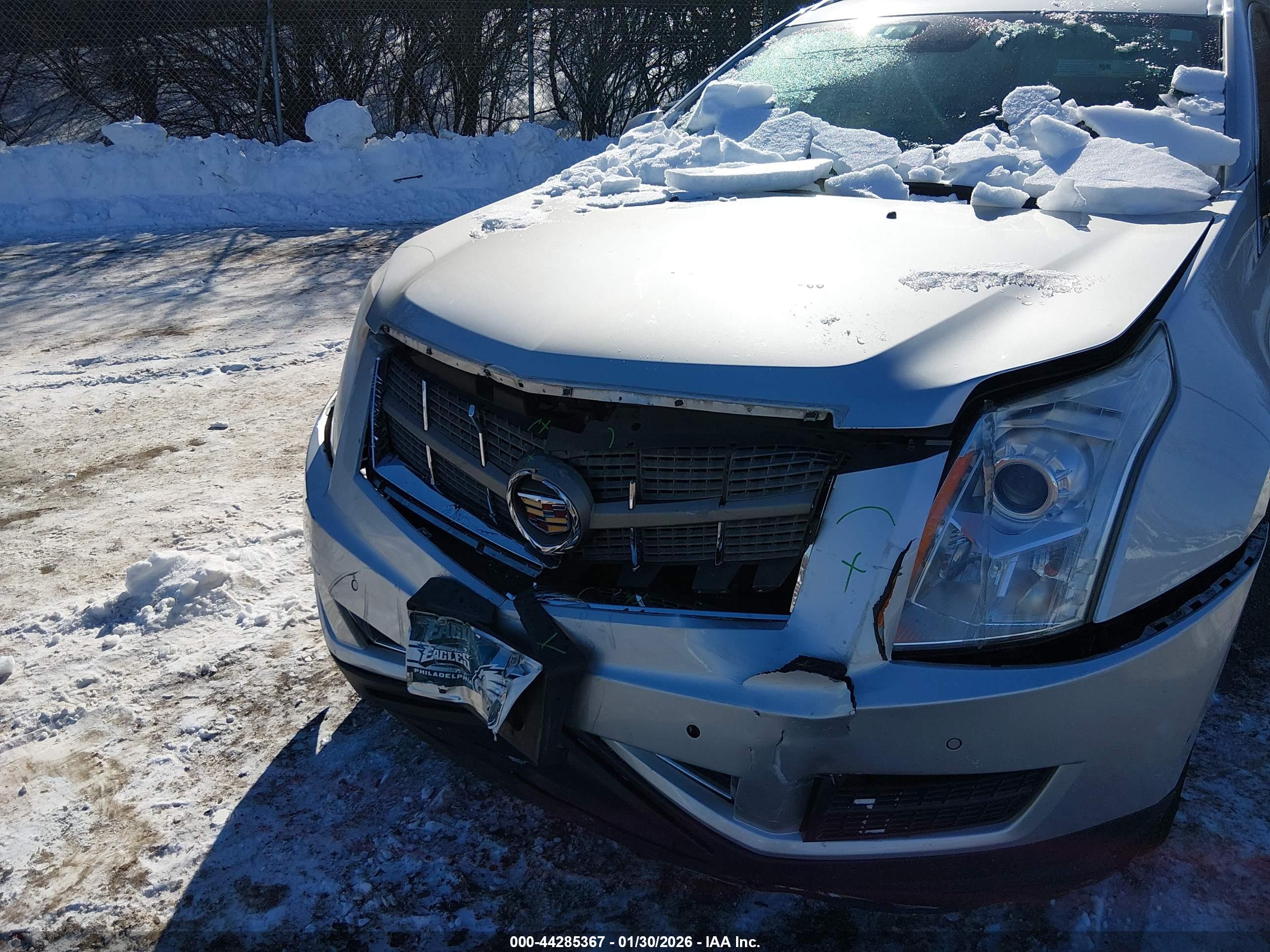 CADILLAC SRX image 6