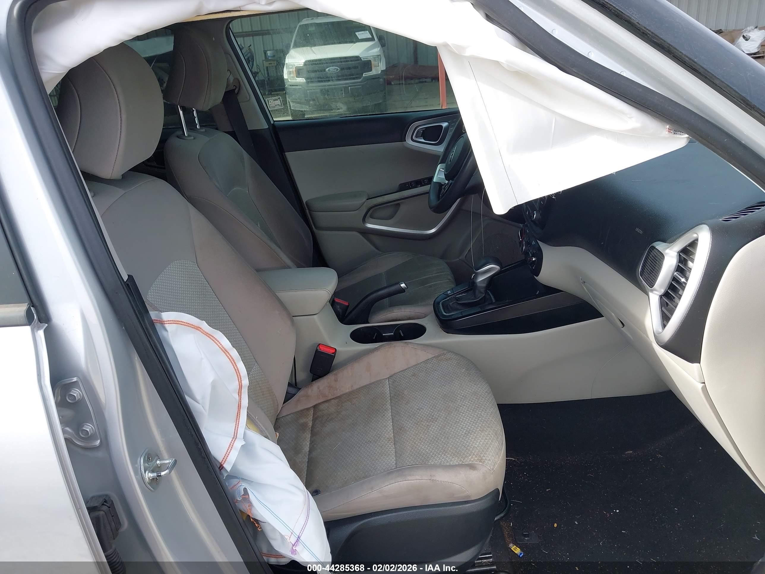 KIA SOUL image 5