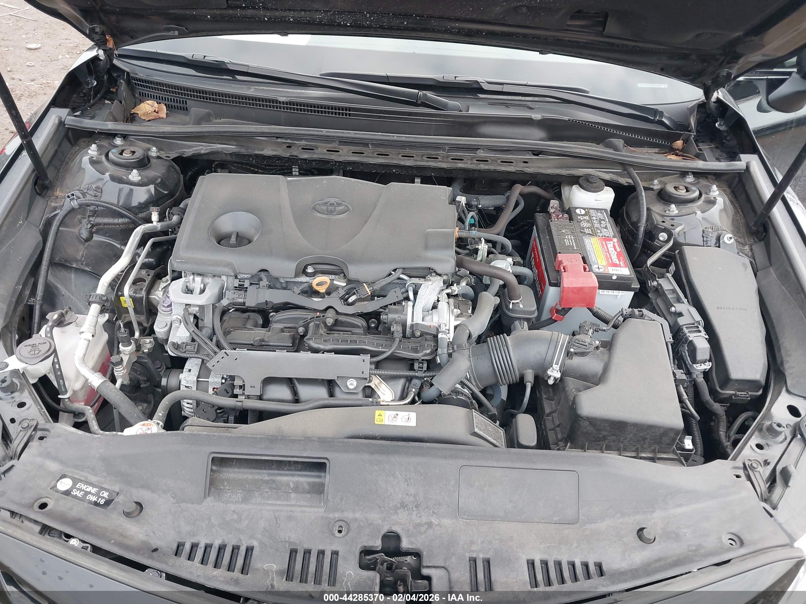 TOYOTA CAMRY image 10