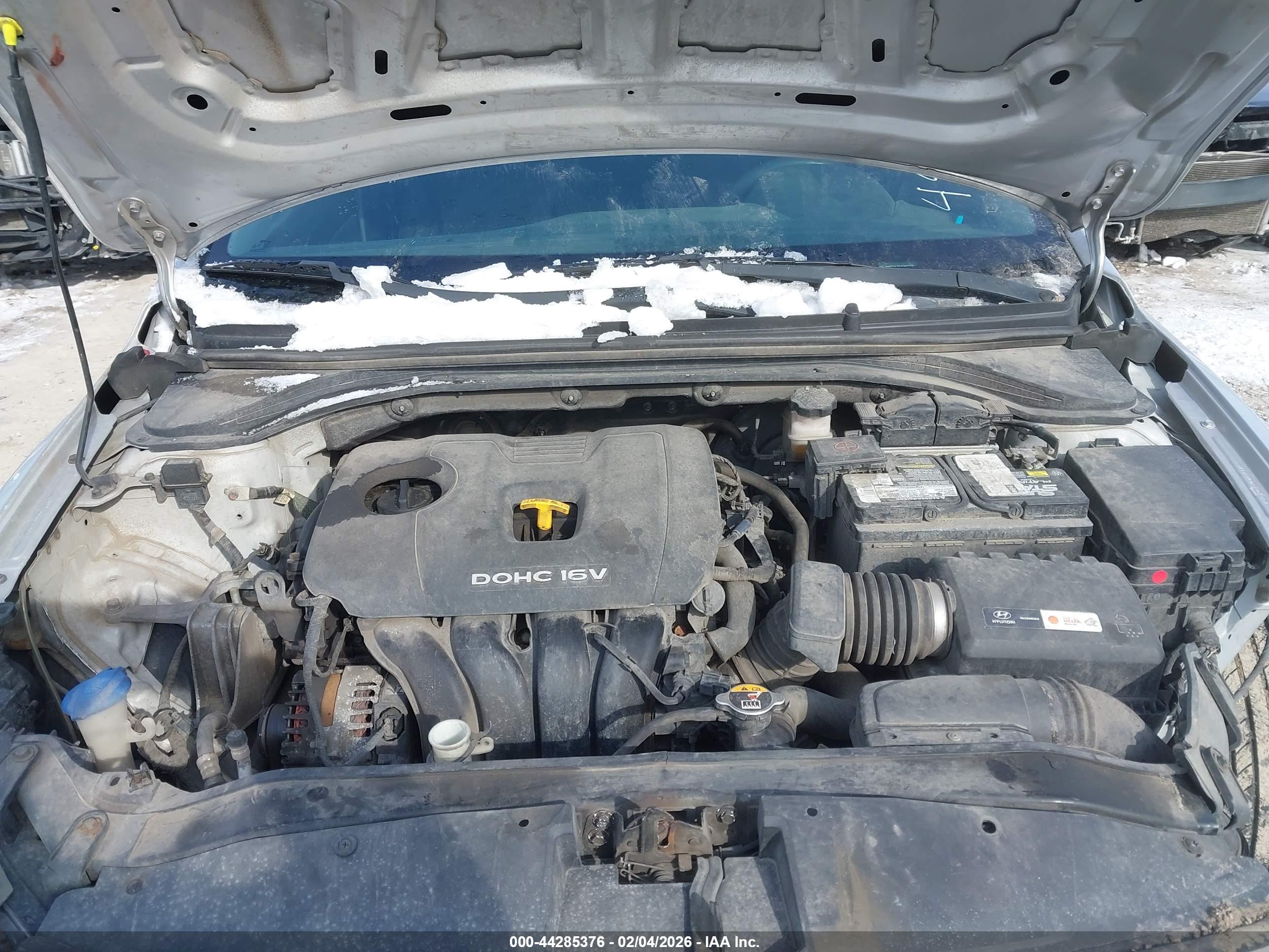 HYUNDAI ELANTRA image 10