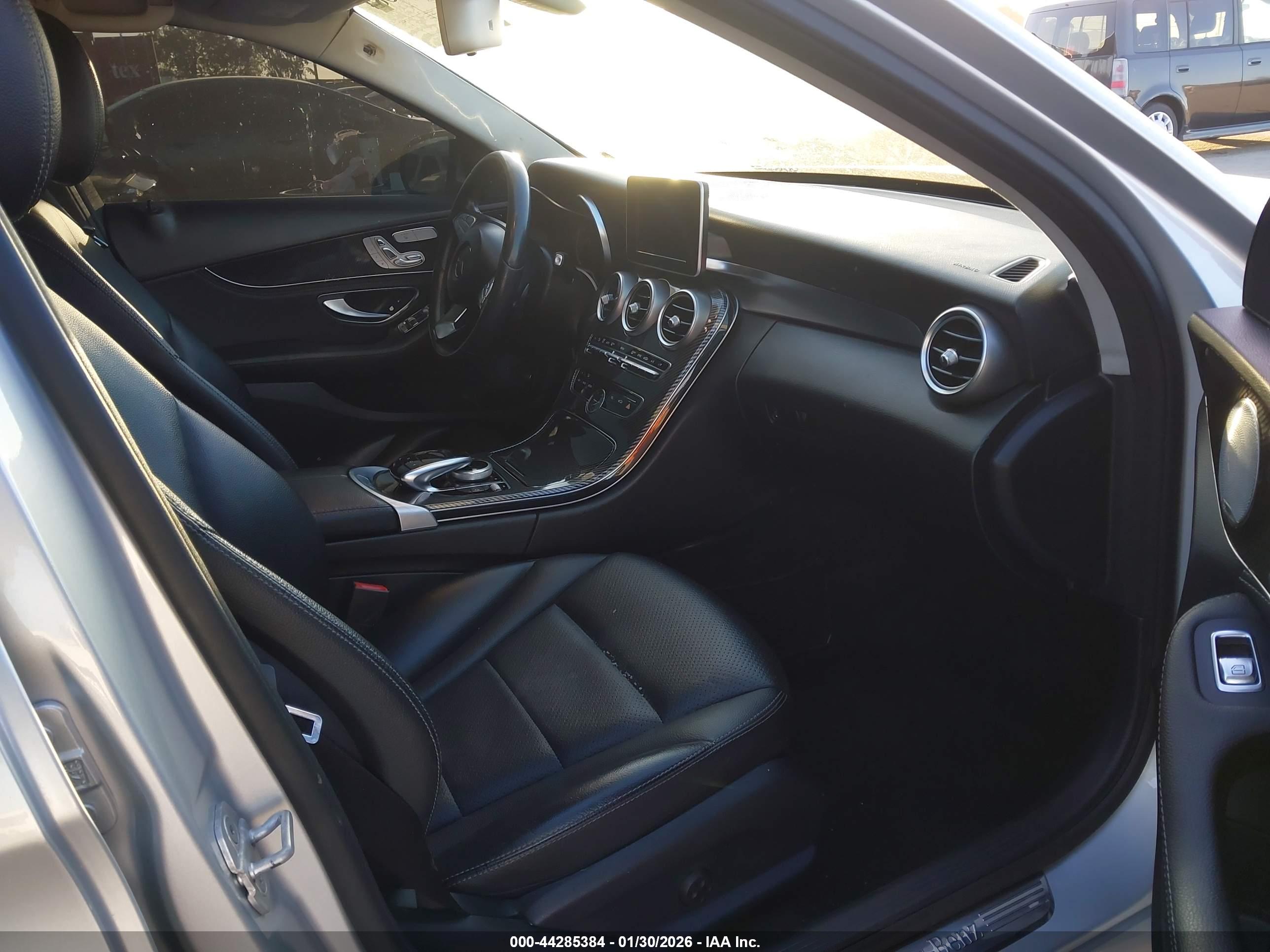 MERCEDES-BENZ C image 5