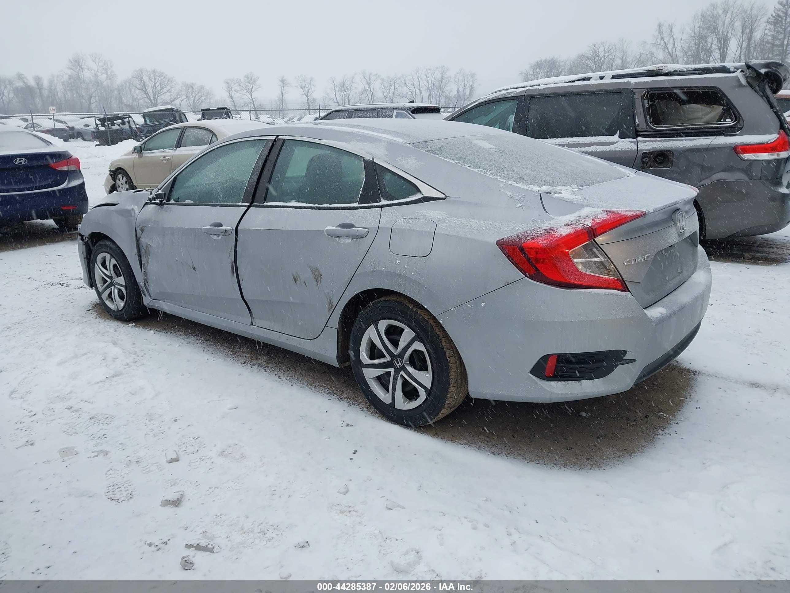 HONDA CIVIC image 3