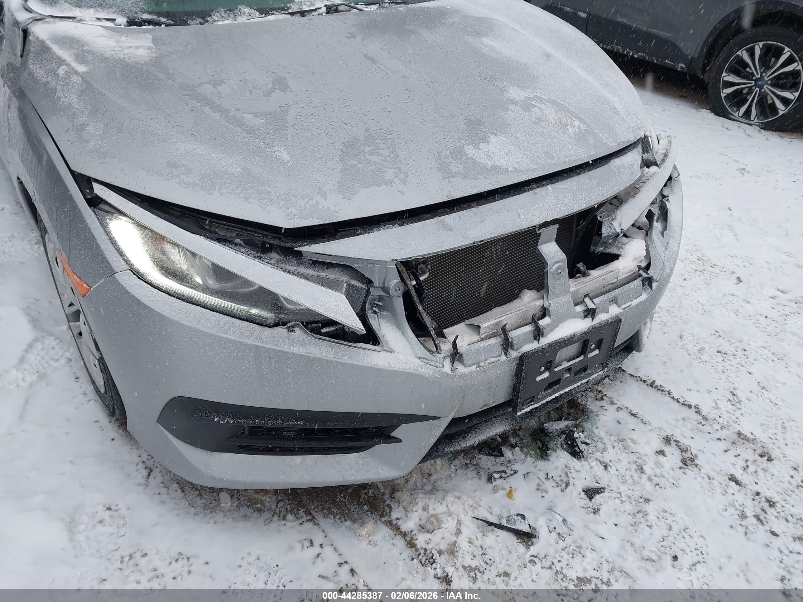 HONDA CIVIC image 6