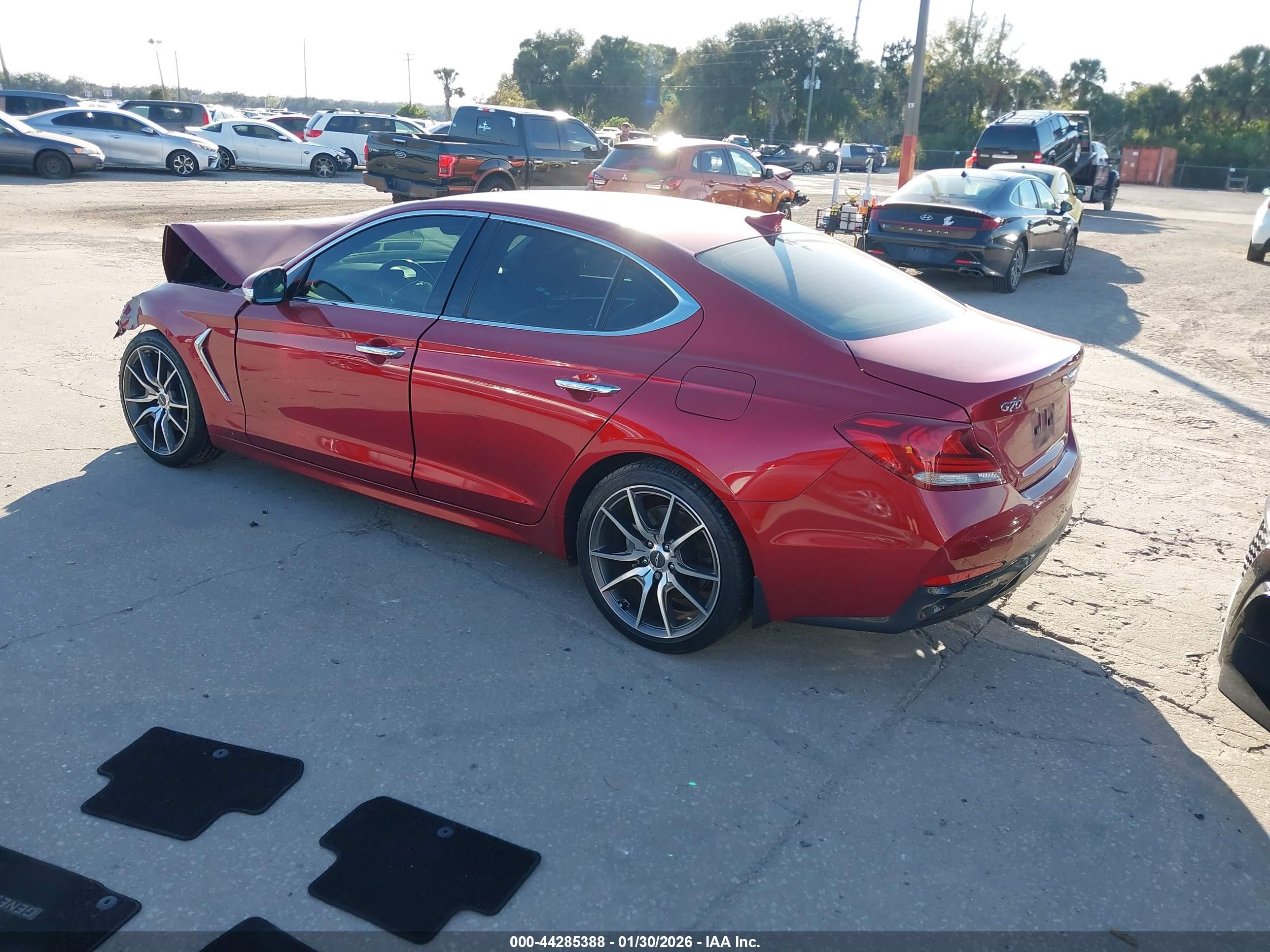 GENESIS G70 image 3