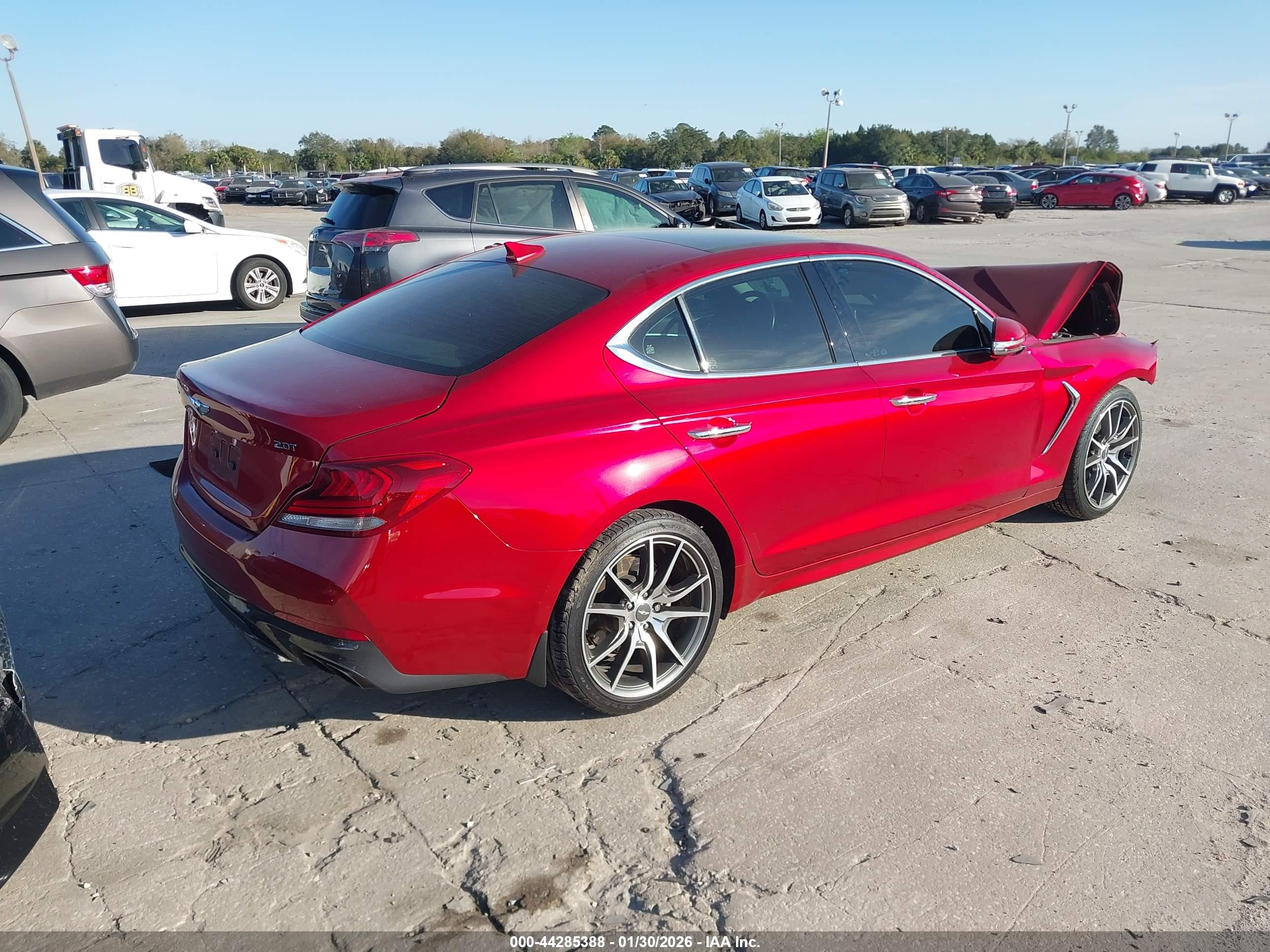 GENESIS G70 image 4