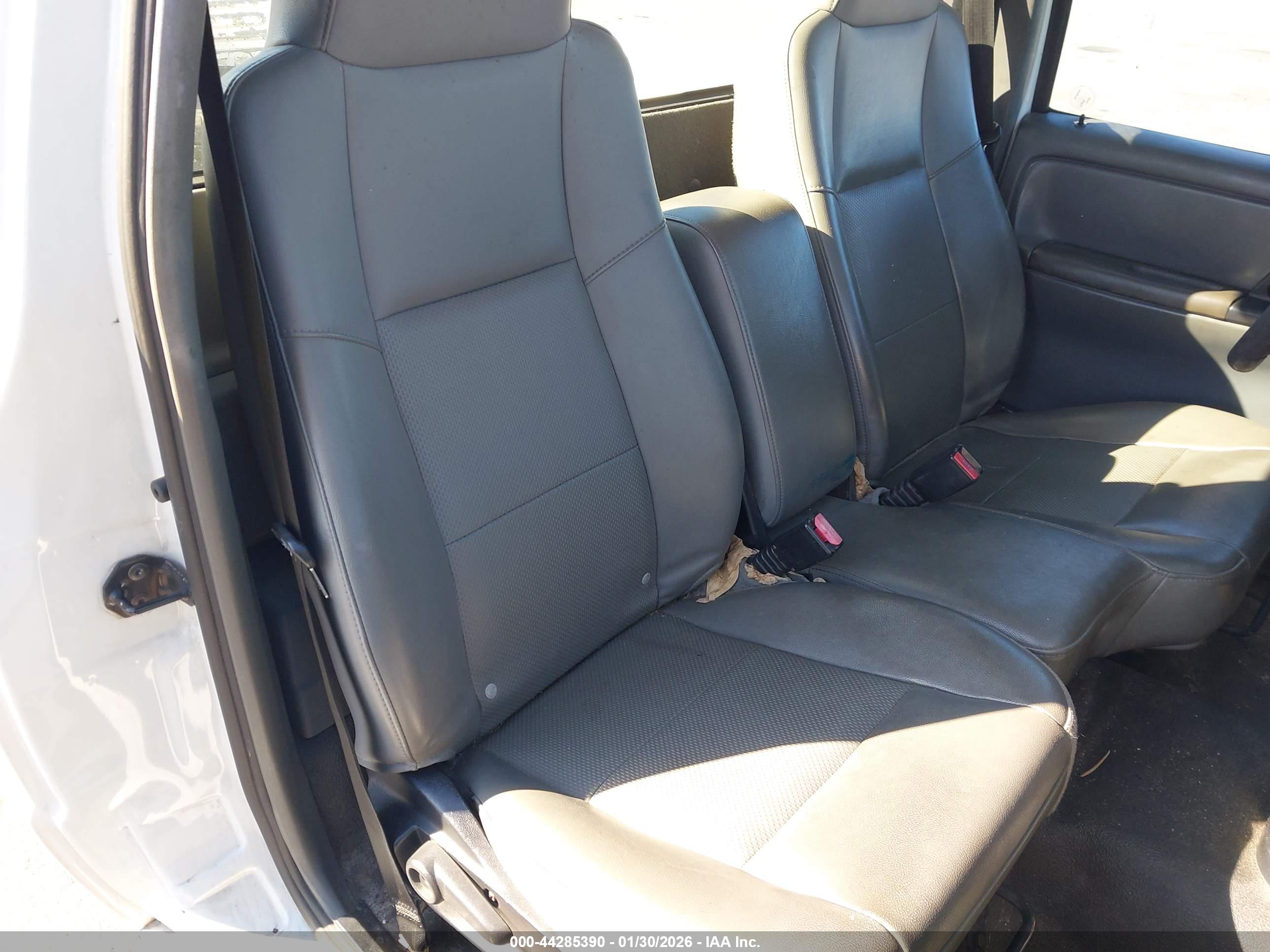FORD RANGER image 8