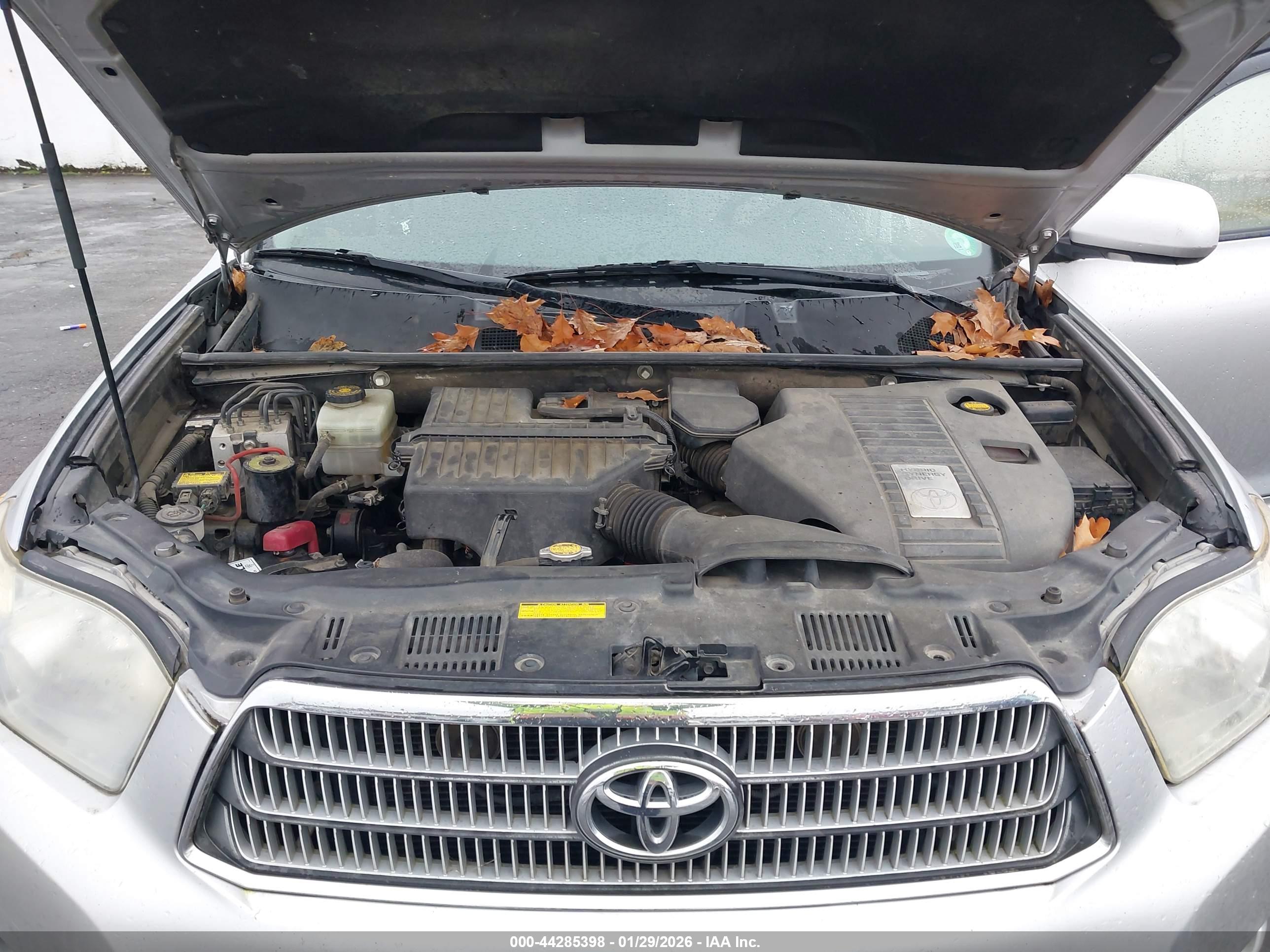 TOYOTA HIGHLANDER image 10