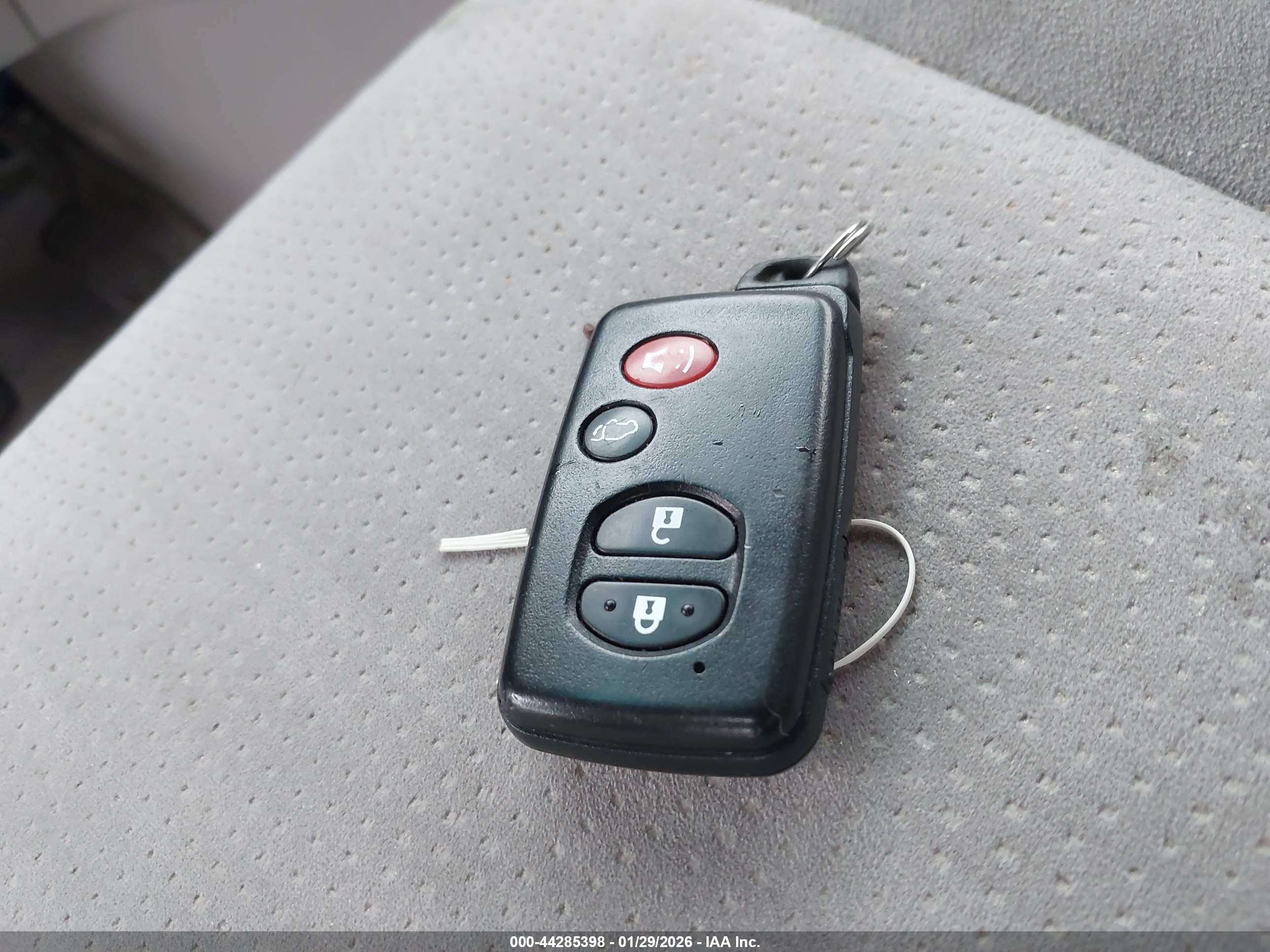 TOYOTA HIGHLANDER image 11
