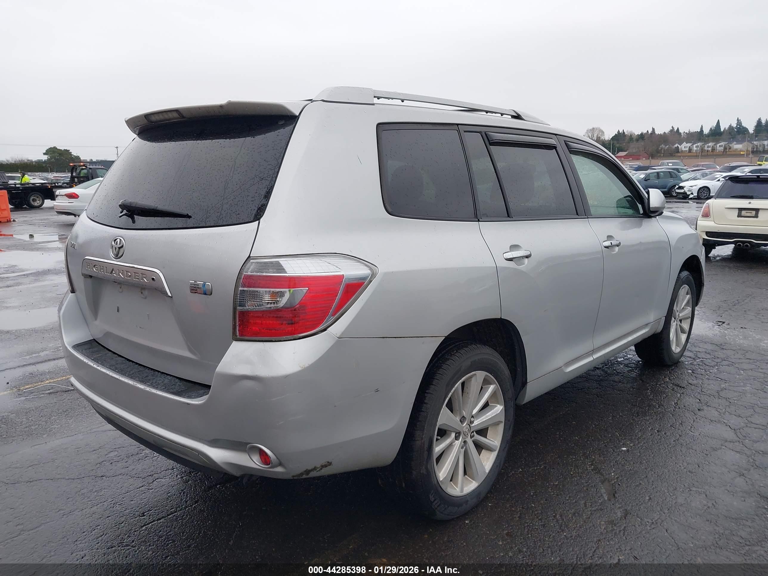 TOYOTA HIGHLANDER image 4