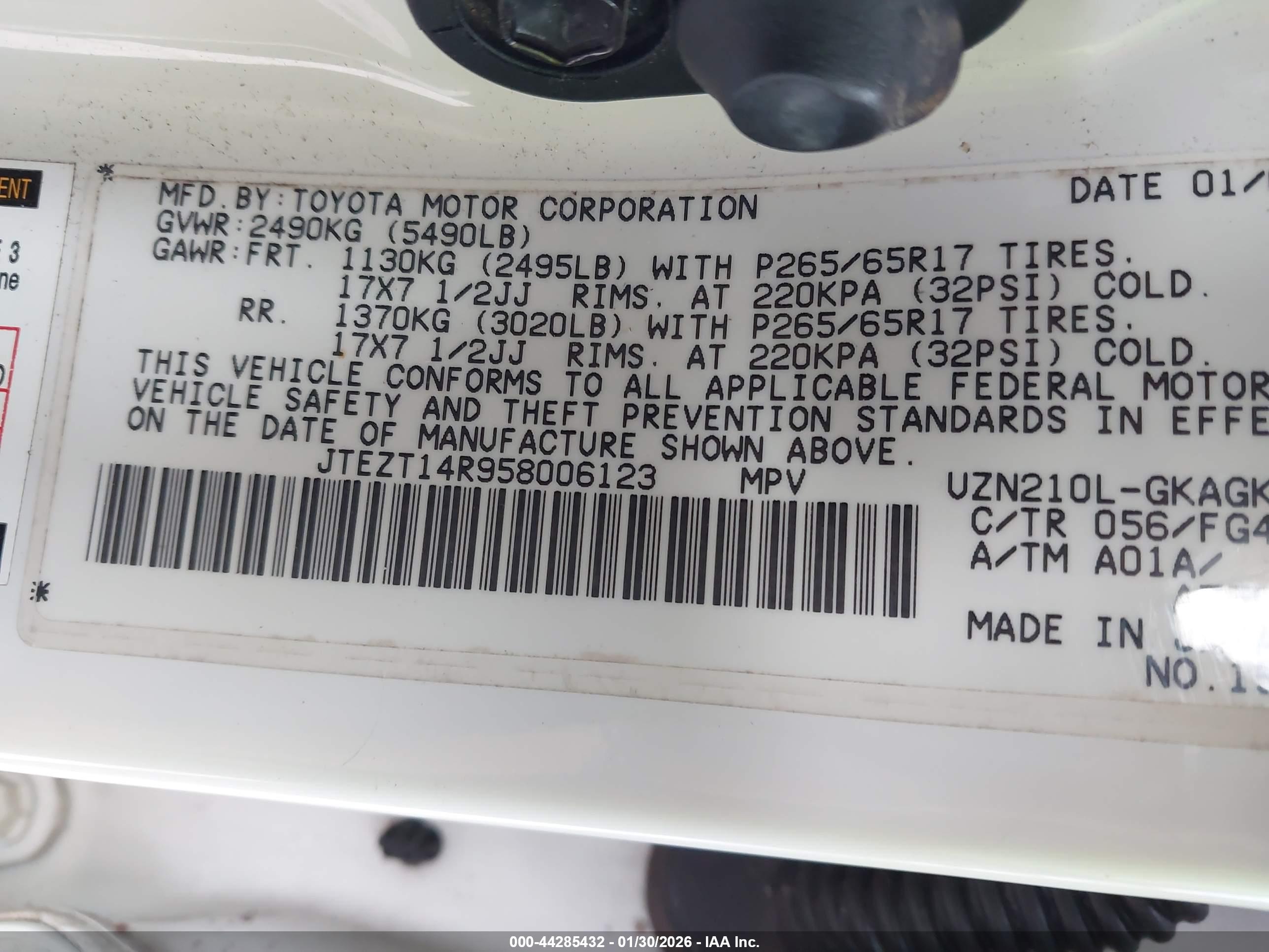TOYOTA 4RUNNER image 9