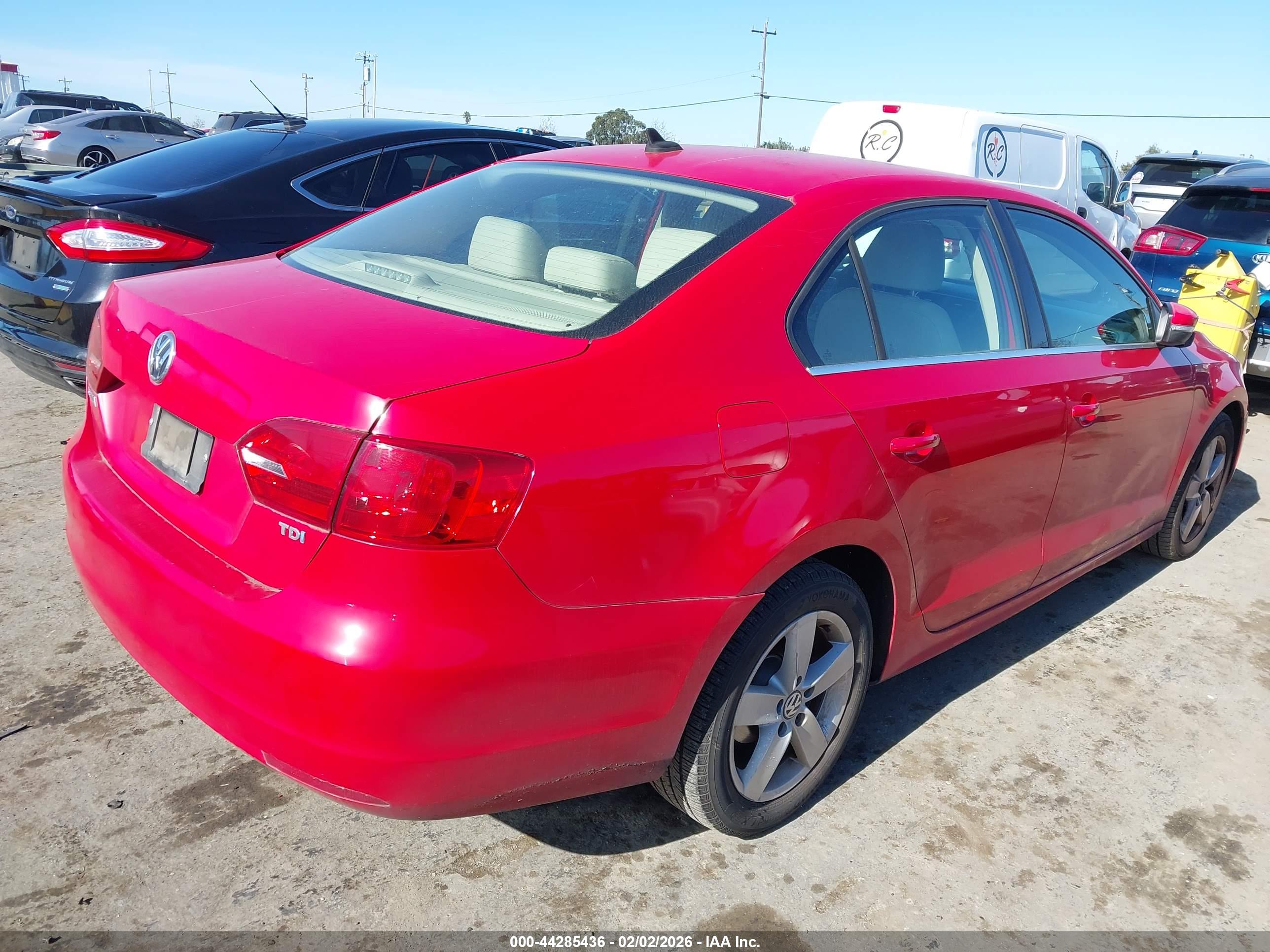 VOLKSWAGEN JETTA image 4