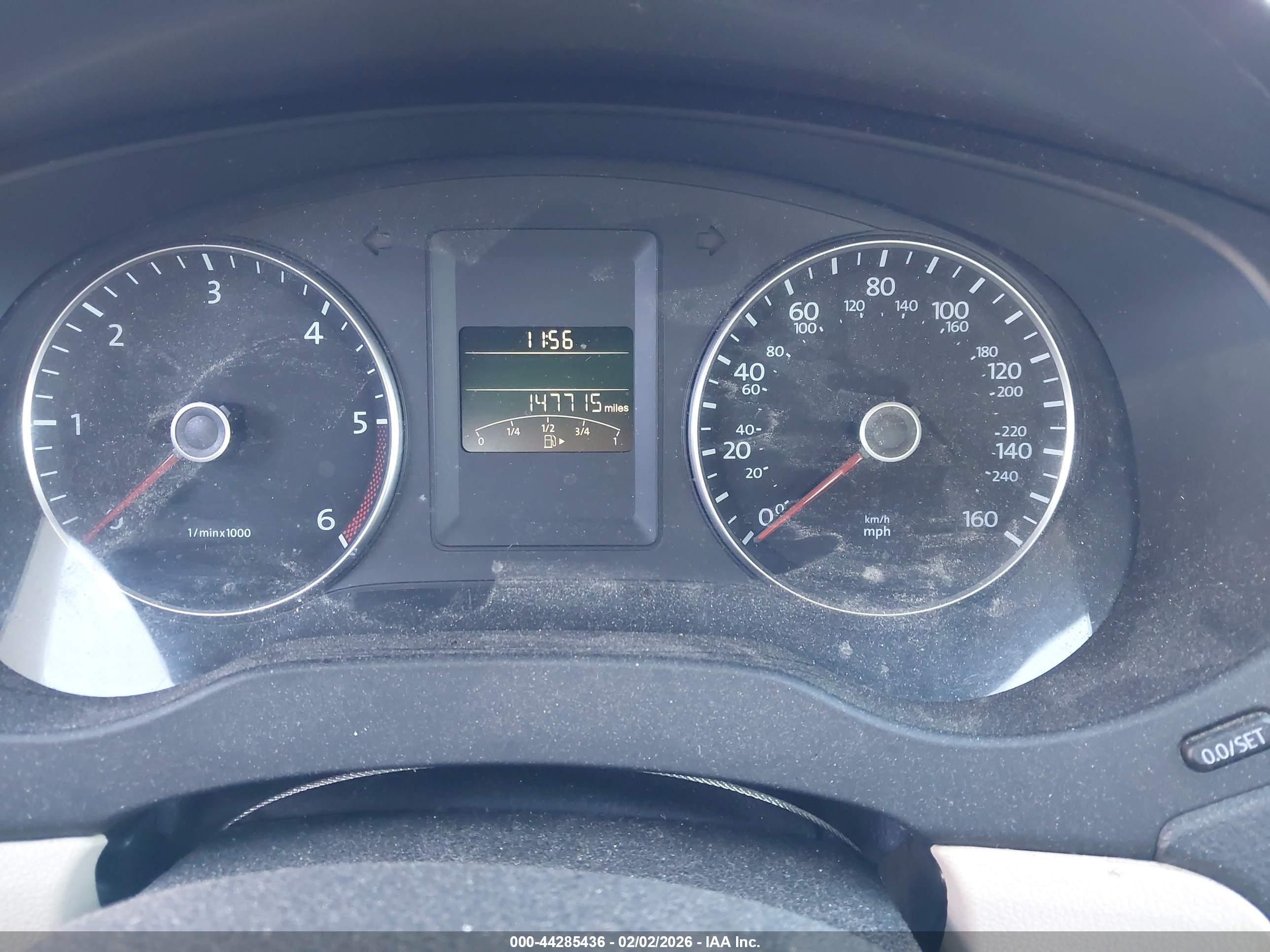 VOLKSWAGEN JETTA image 7